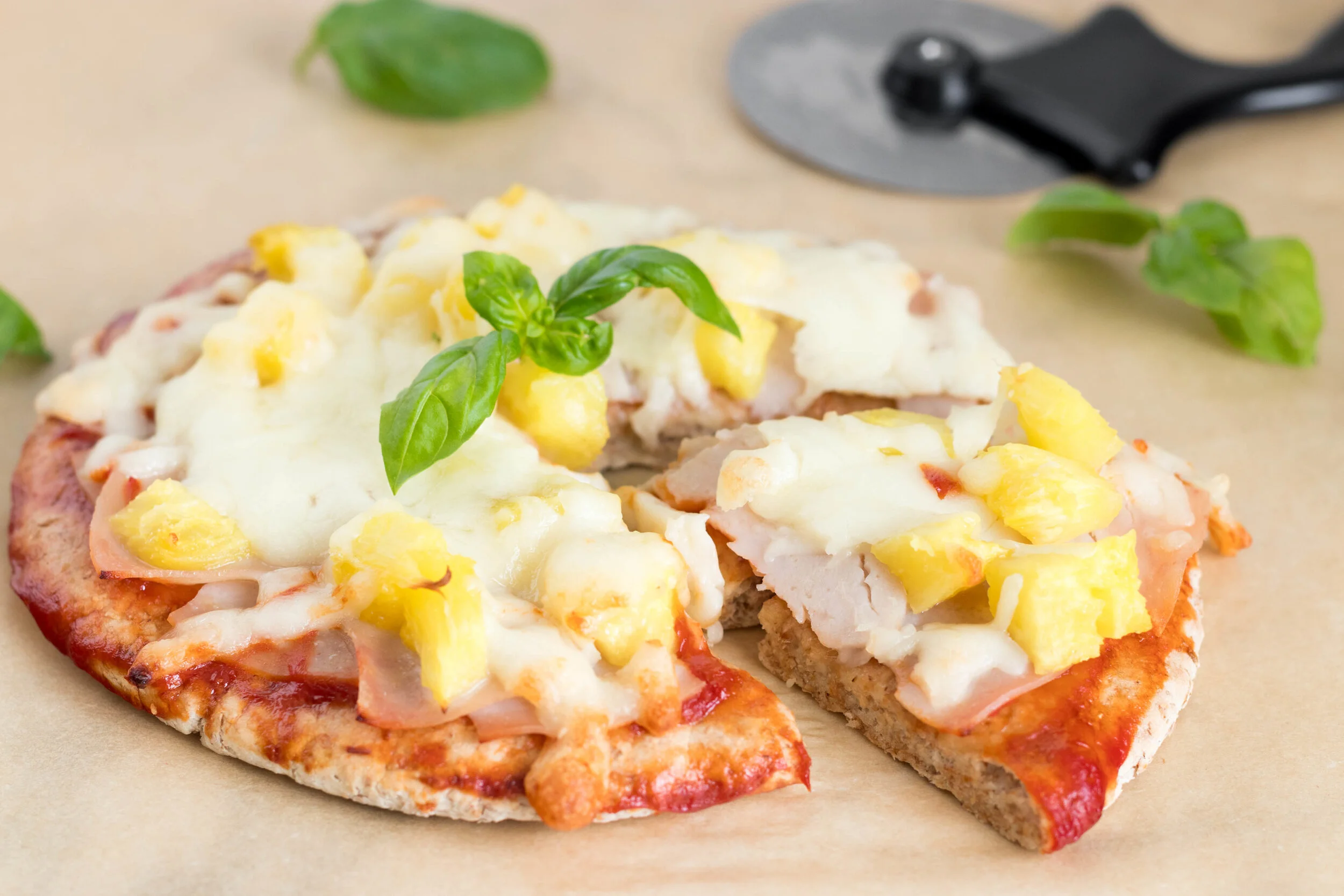 Hawaiian Pita Pizzas