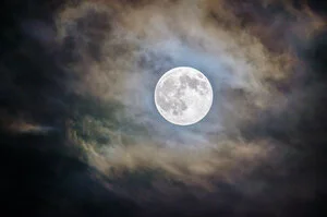 Full Moon Circle