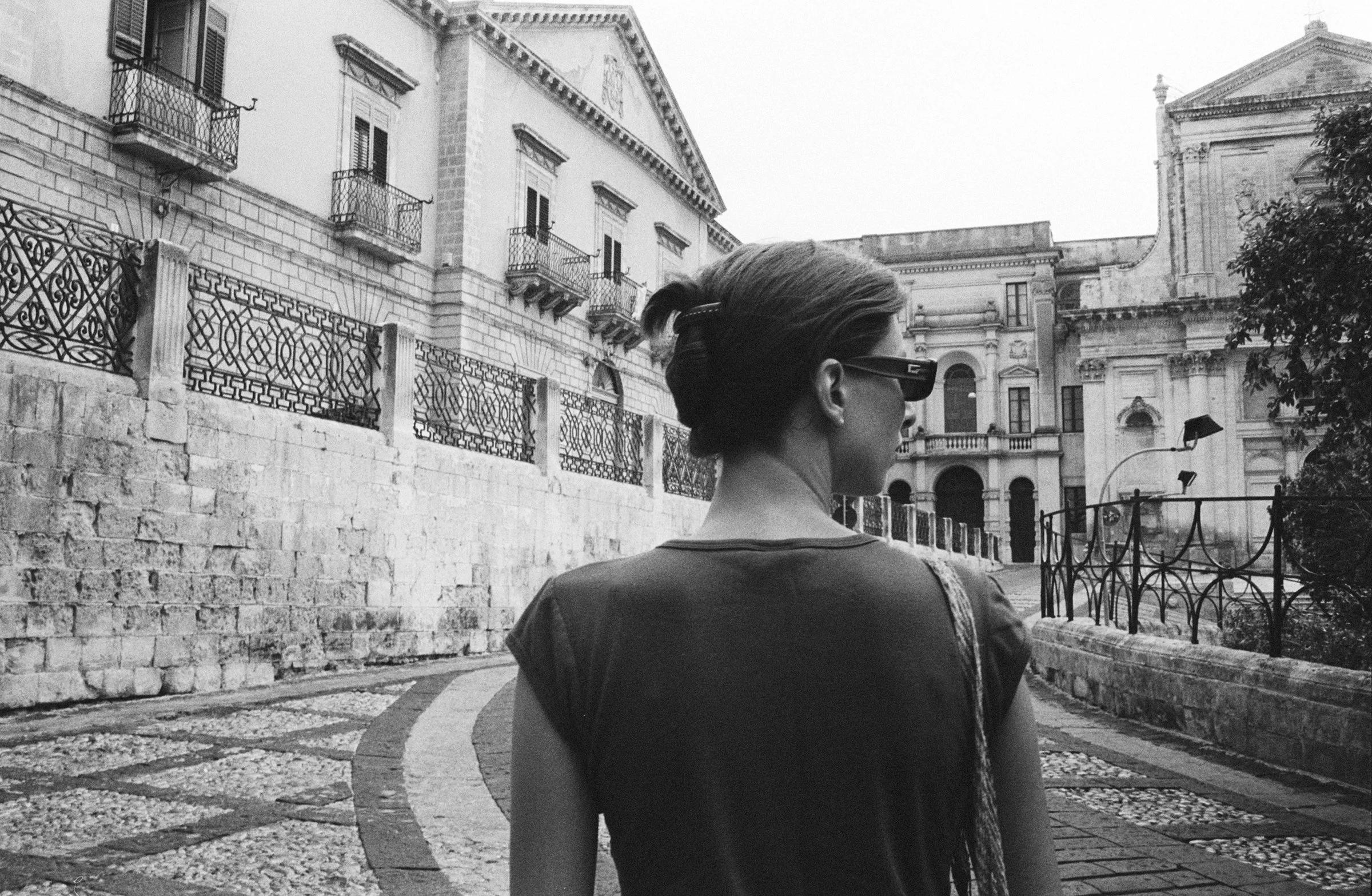 Nathalie in Syracuse: A Glimpse into the Ancient Soul of Sicily 