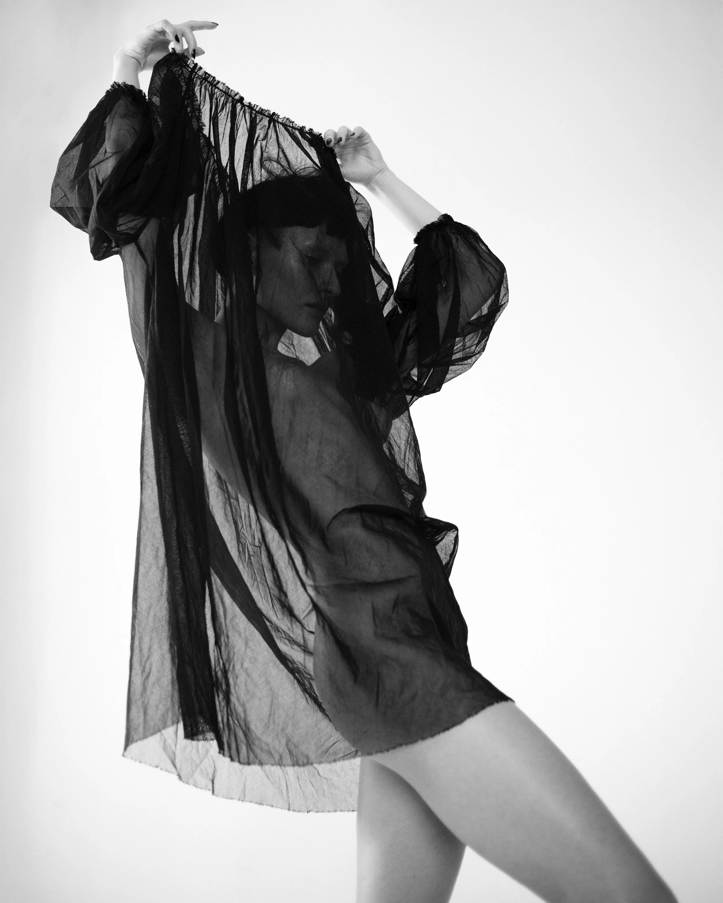 olya_DSC_0407_v2bw.jpg