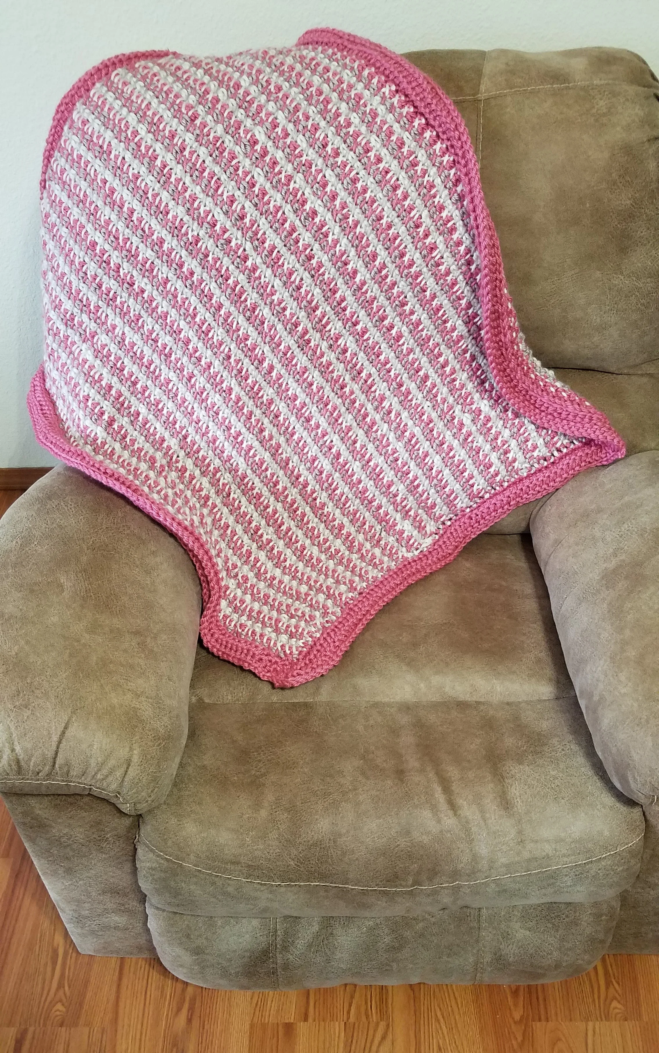 Biscuit_Peony_Blanket_6.jpg