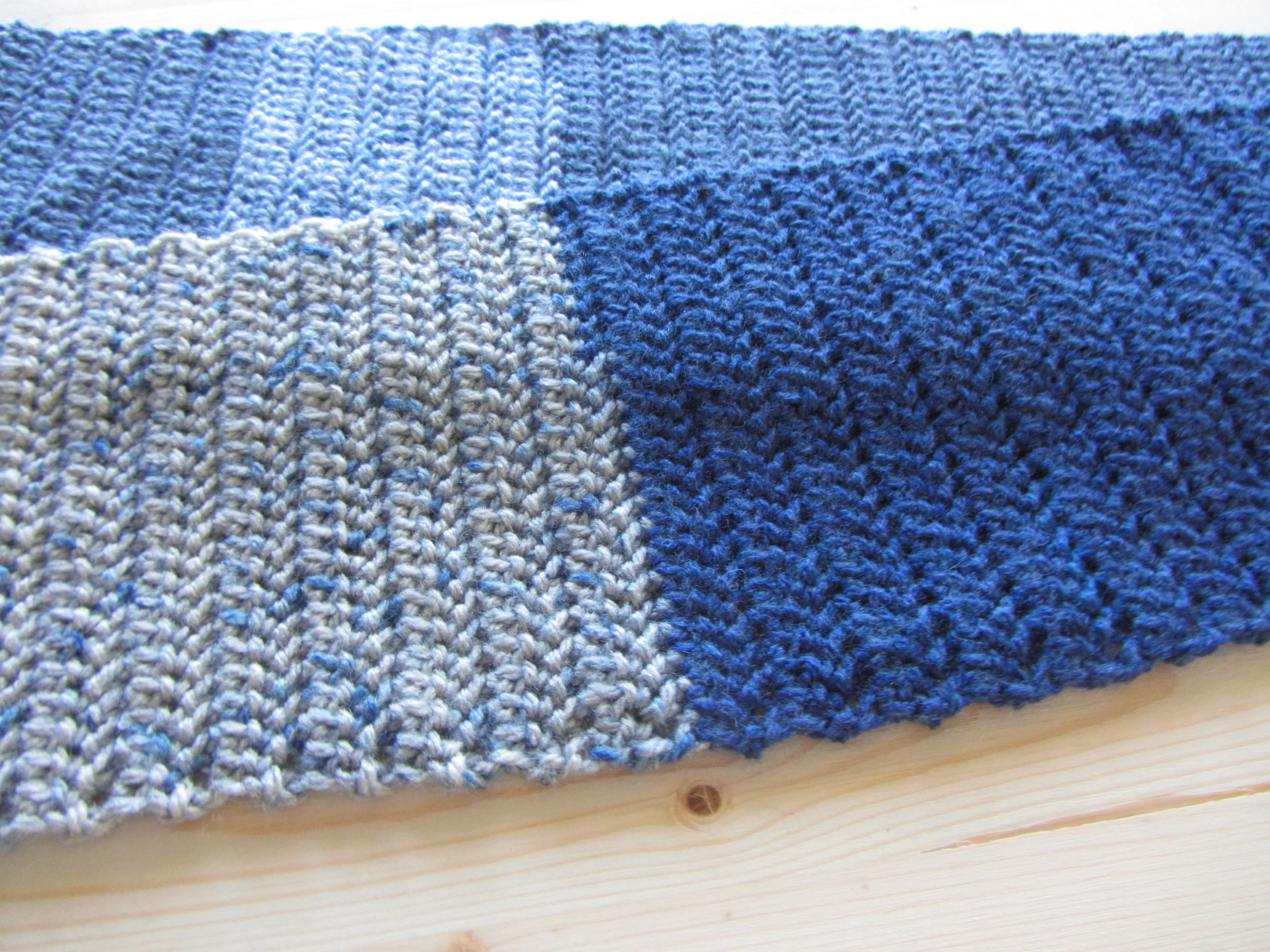 Dark_Blue_Scarf_3.jpg