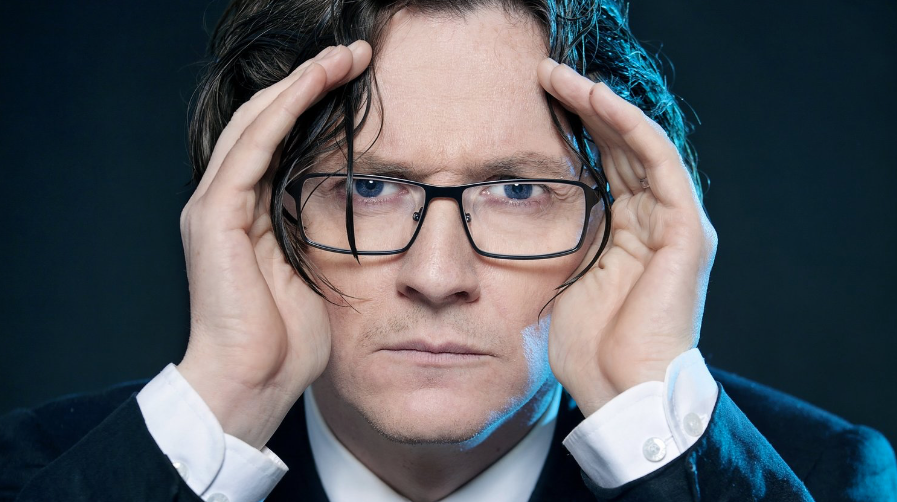 Ed Byrne – Outside Looking In