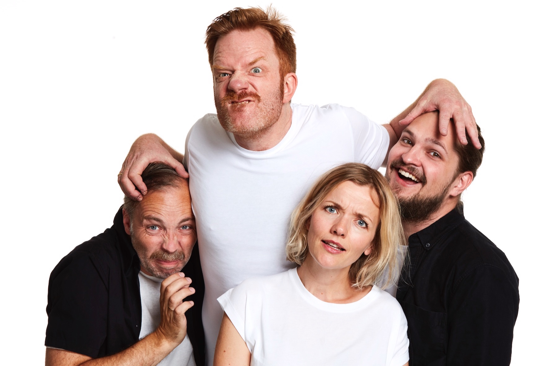 Gruppebilde+%232+%28mindre%29+-+Plutselig+Barneteater.jpg