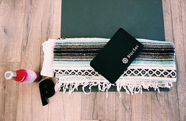 Are you ready to have a cleaner yoga practice? BlocSoc is a great way to protect yourself from sweat and bacteria on studio yoga blocks. They are machine washable and take up less space in your bag than your water bottle! @swellbottle @mandukayoga 
#