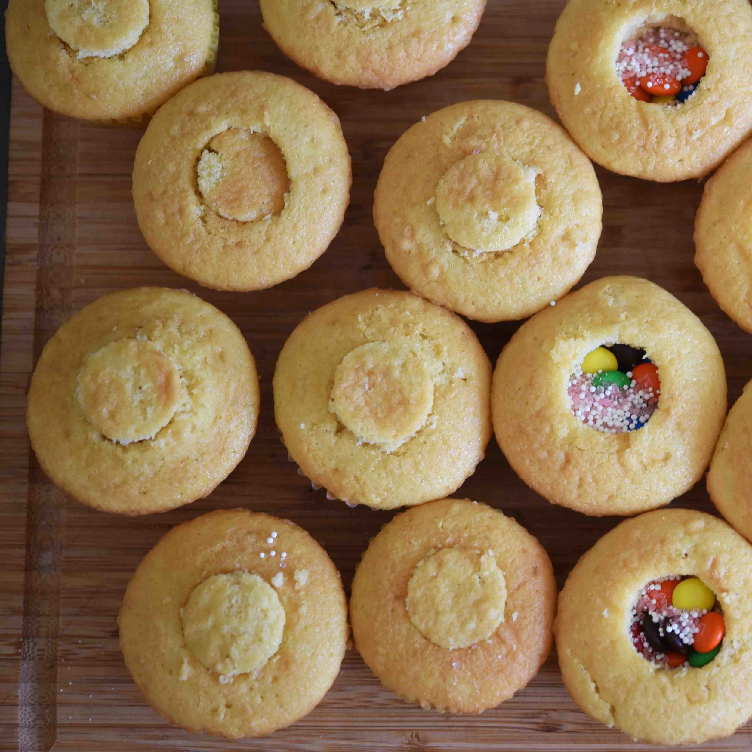 Pinata Cupcakes 7.jpg