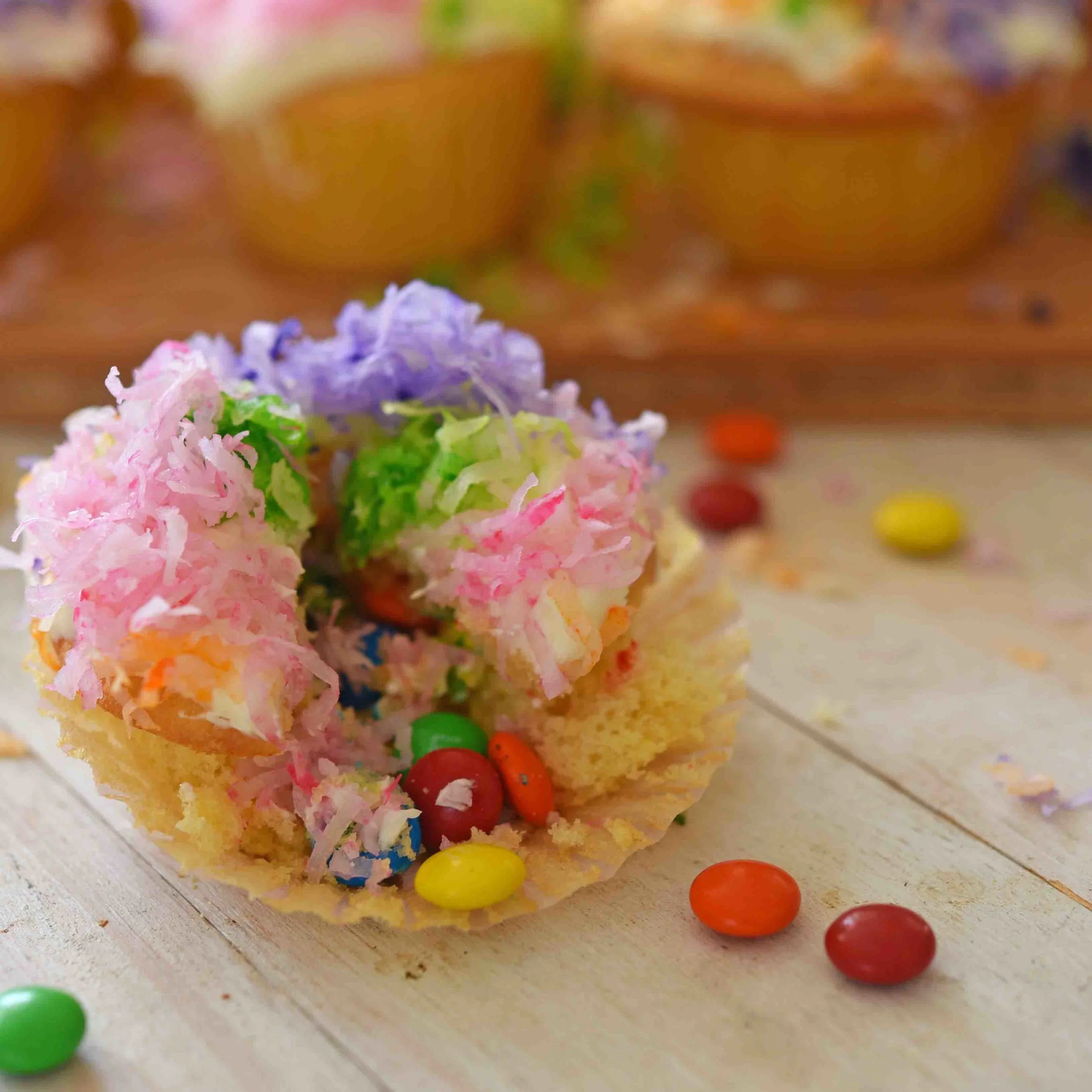 Pinata Cupcakes 10.jpg