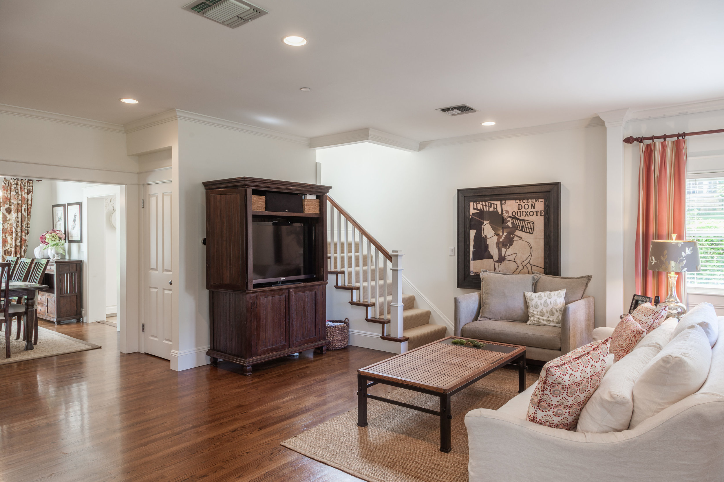 3163 La Suvida Dr Los Angeles-print-003-Living Room-4200x2800-300dpi.jpg