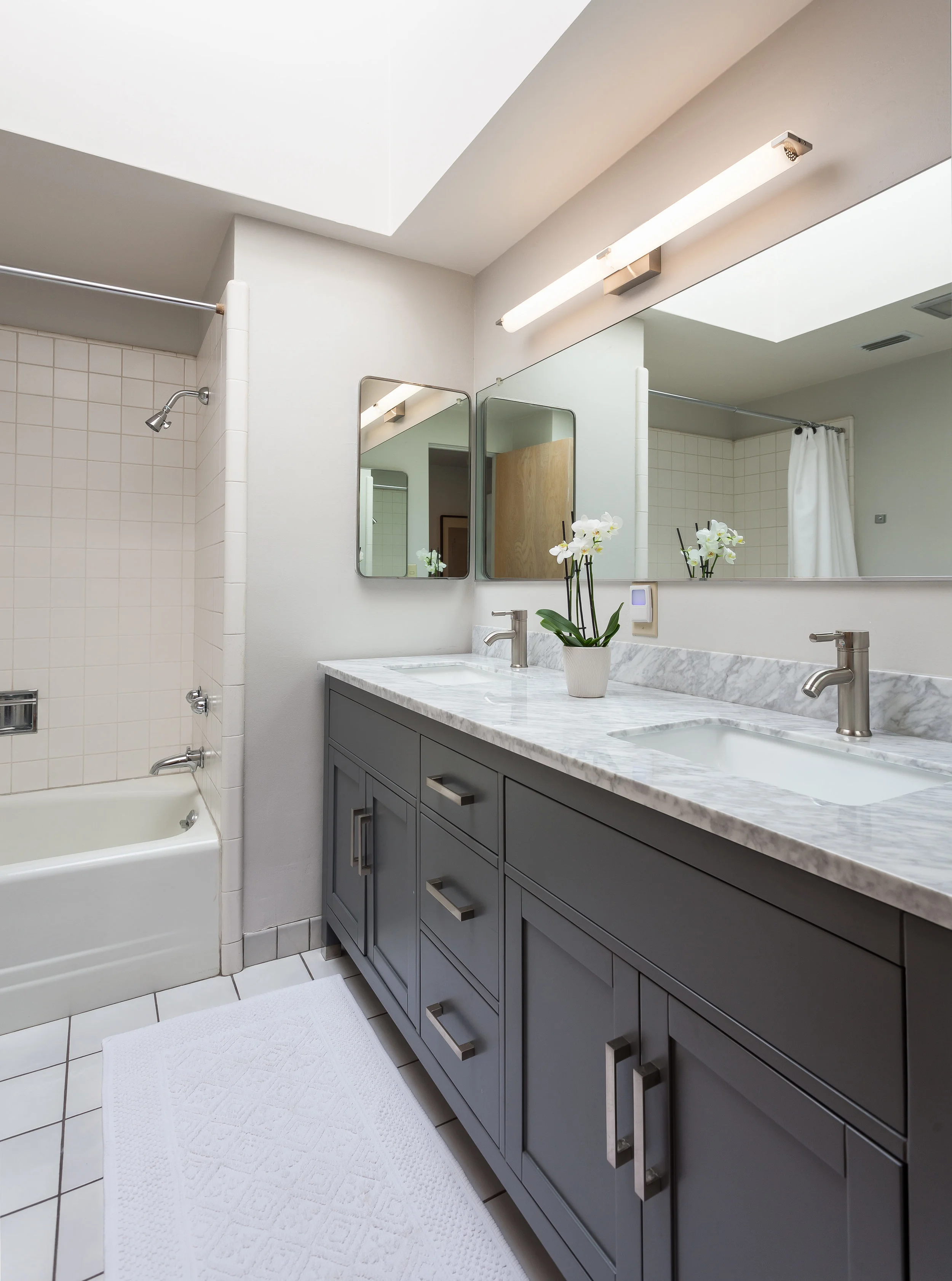 3493 Valley Meadow Rd Sherman-print-009-6-Bathroom-3119x4200-300dpi.jpg