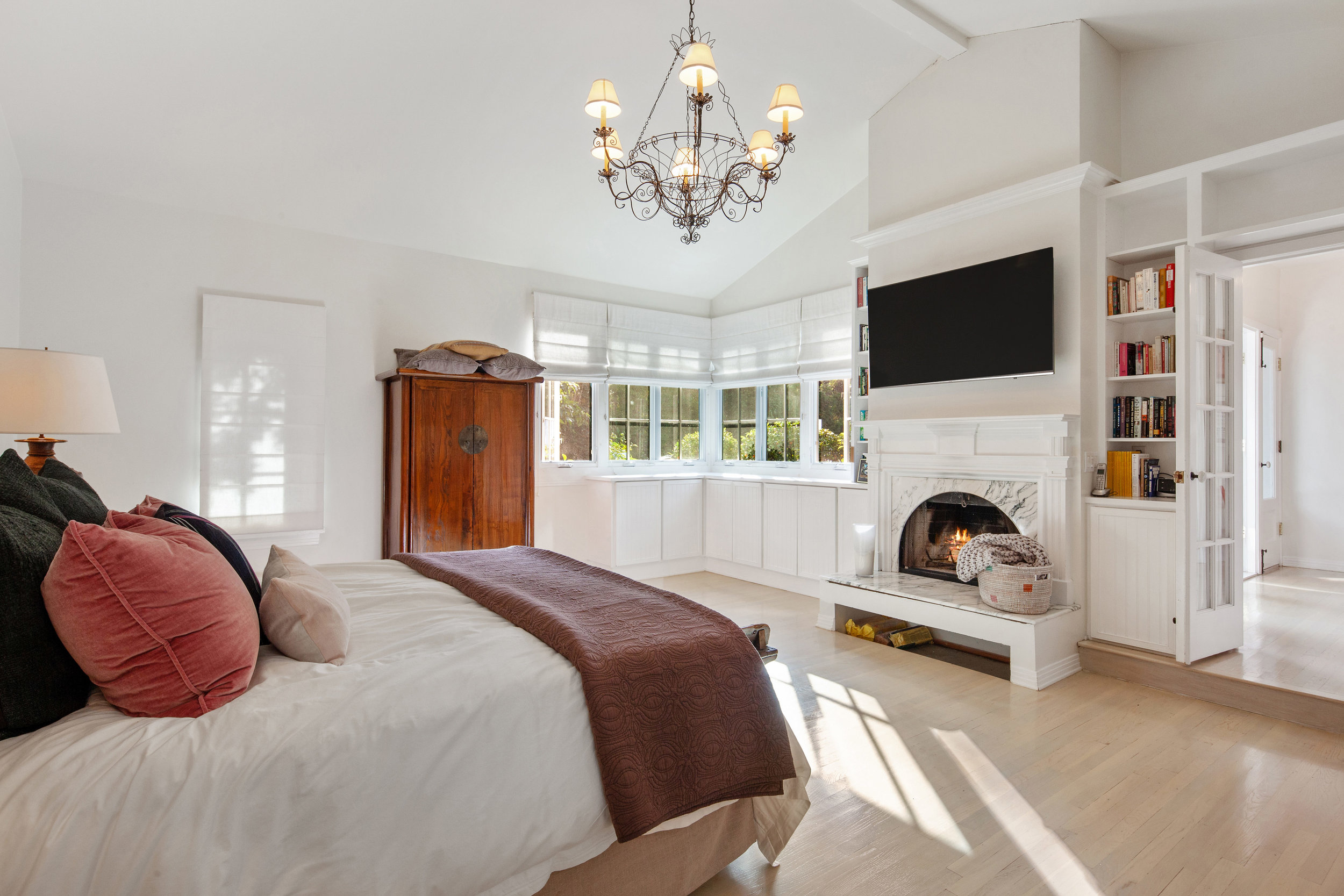 11630 Acama St Studio City CA-print-013-20-Master Bedroom-4200x2800-300dpi.jpg