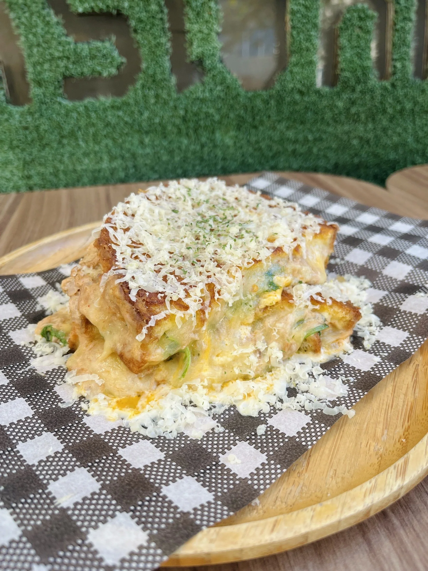 SPICY TUNA MELT GRILLED SANDWICH