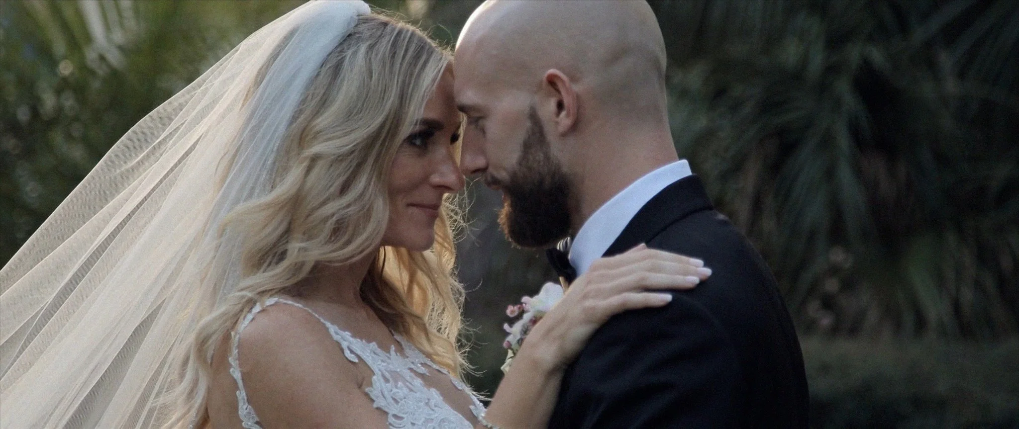 Bride and groom portrait at Powel Crosley Estate wedding venue in Sarasota Florida