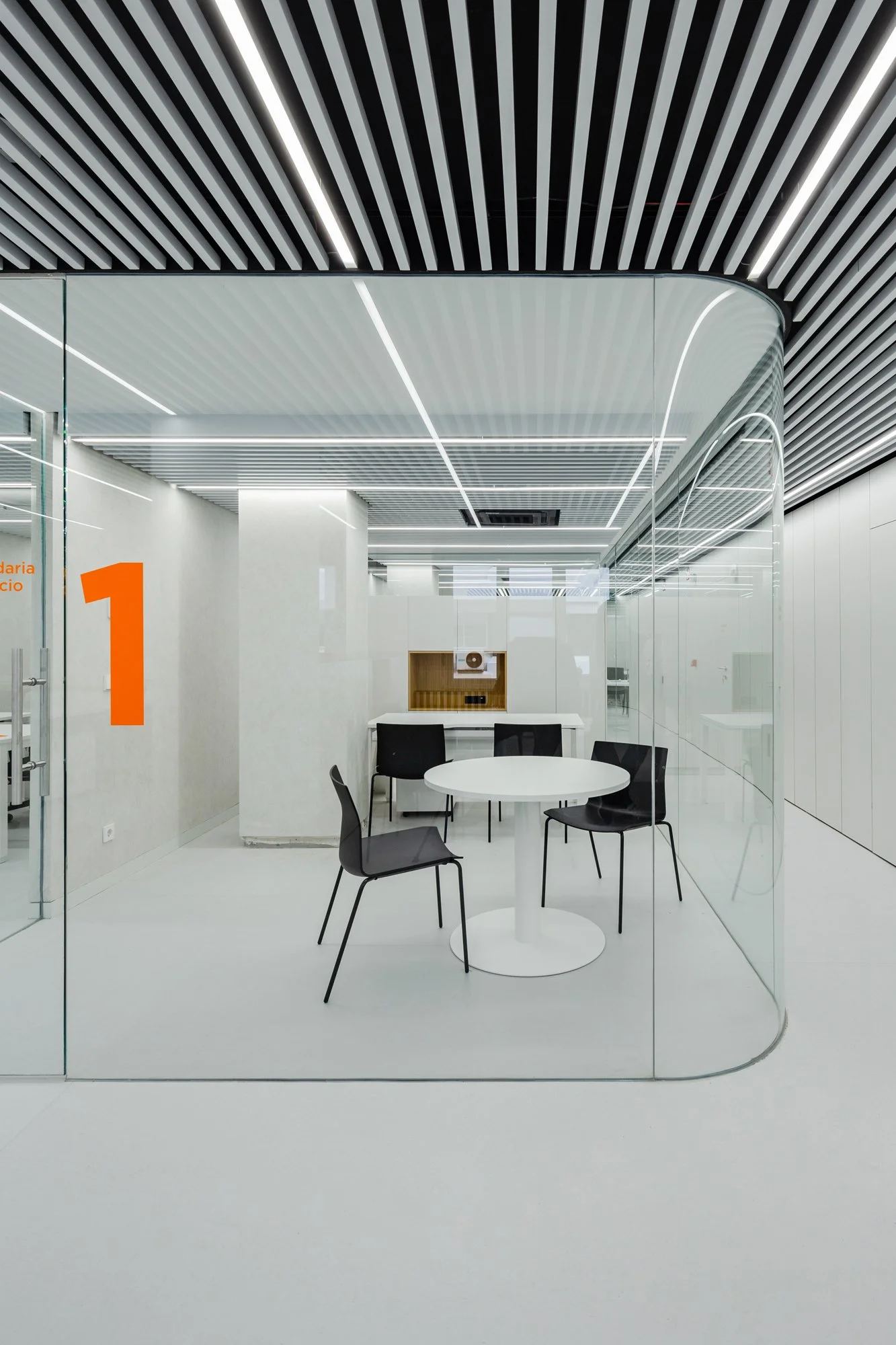 Oficinas_C_Arrieta_BeguiristainArq_AltaResolución_0057.jpg