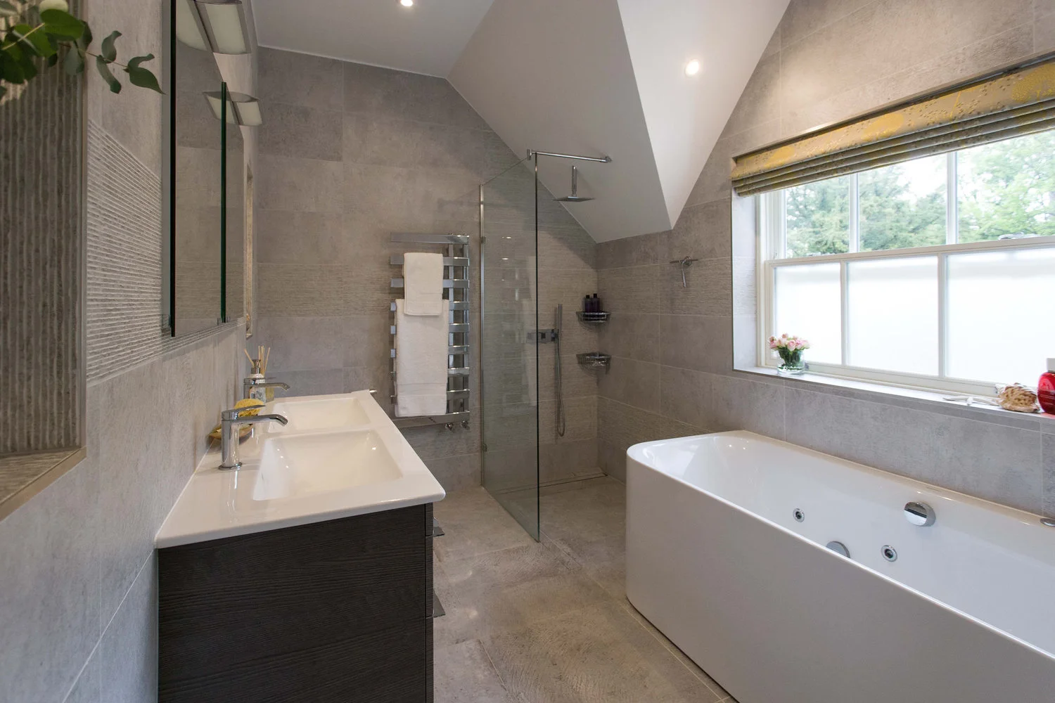 Master En-Suite