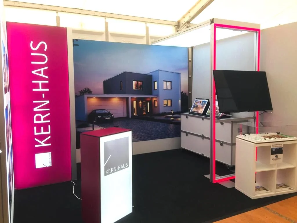 BESUCH AUF DER BAUMESSE