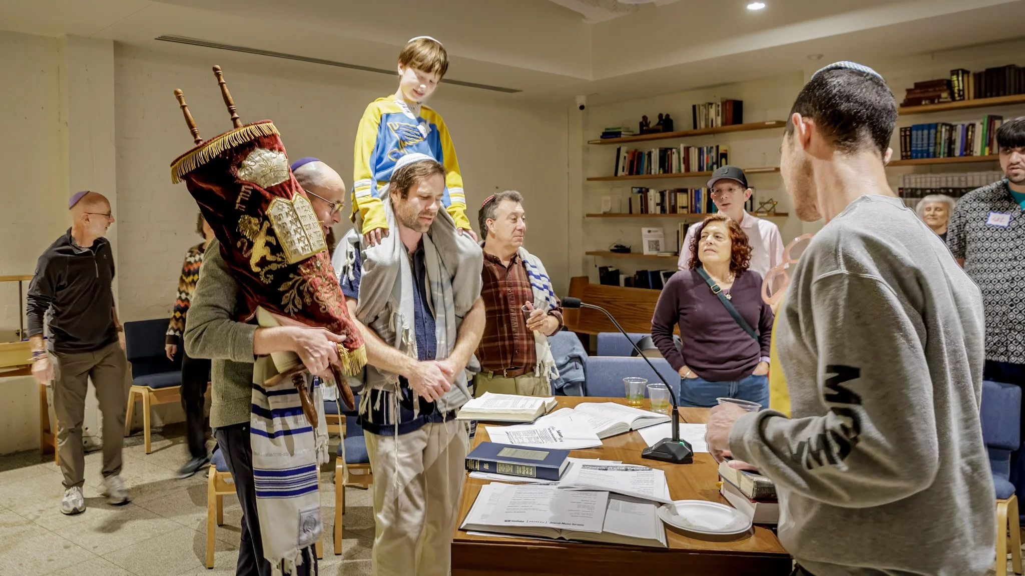 2025-Simchas Torah-4221-HDR-Edit.jpg
