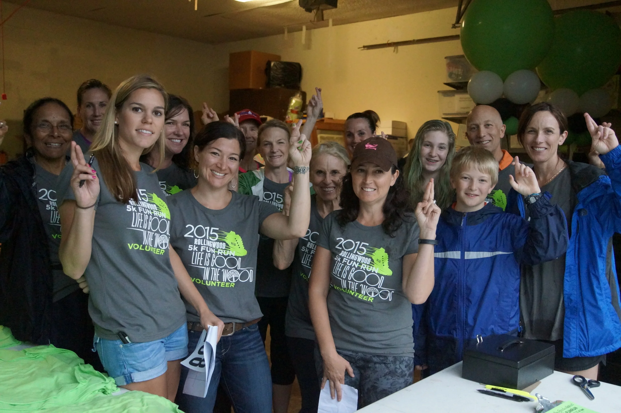 2015 volunteers with fingers crossed for no rain!
