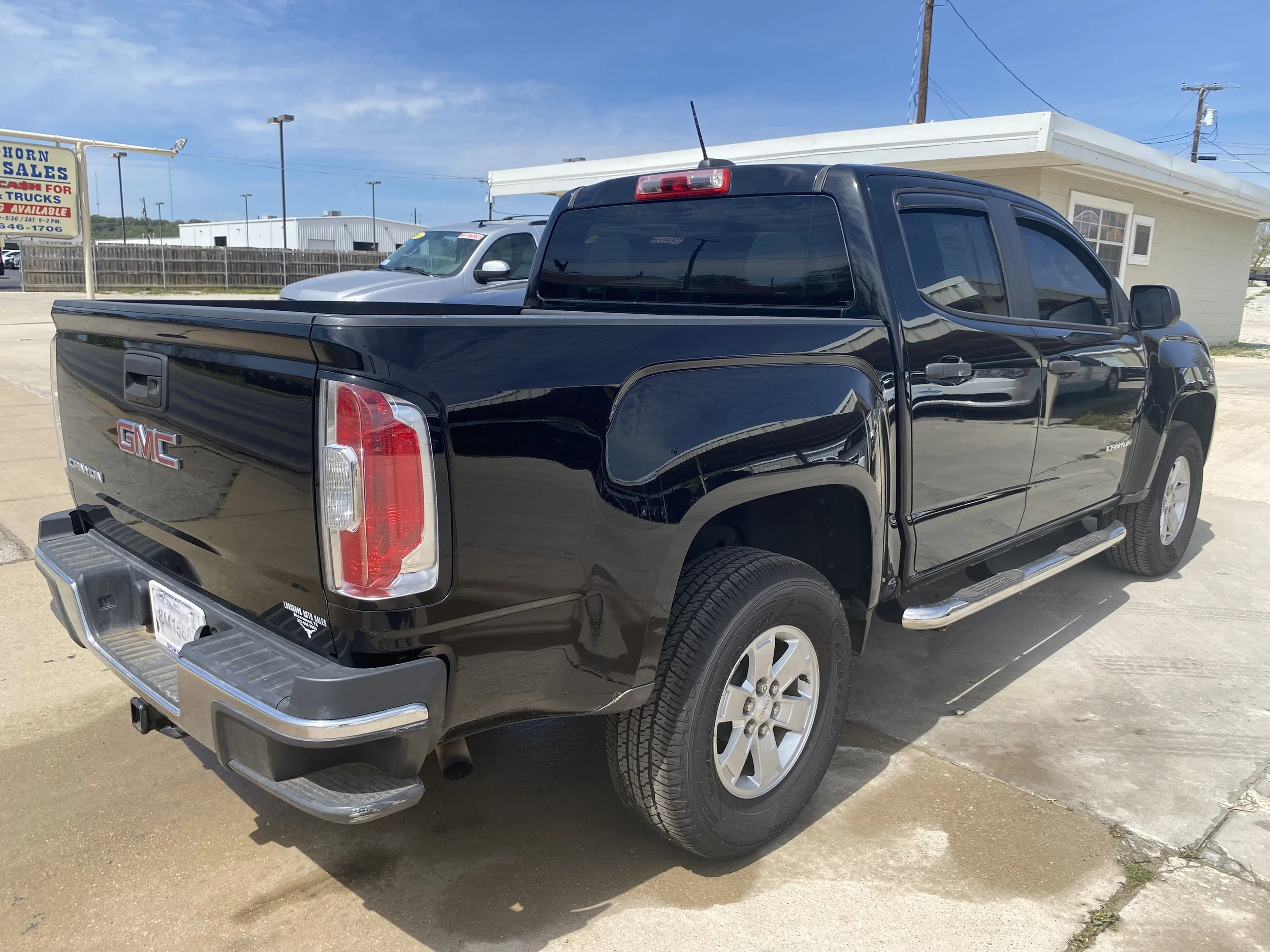 Trucks — Longhorn Auto Sales inc.