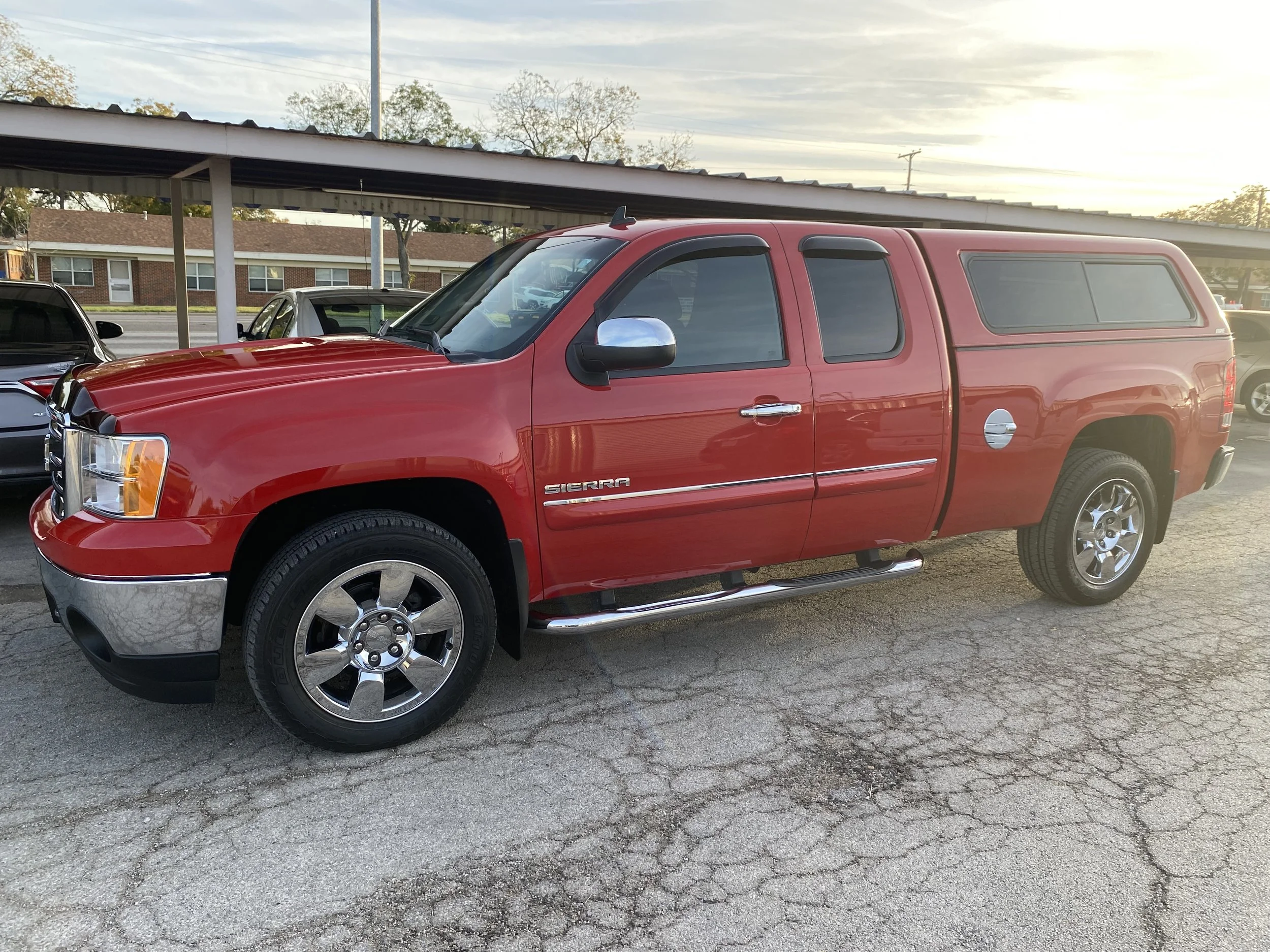 Trucks — Longhorn Auto Sales inc.