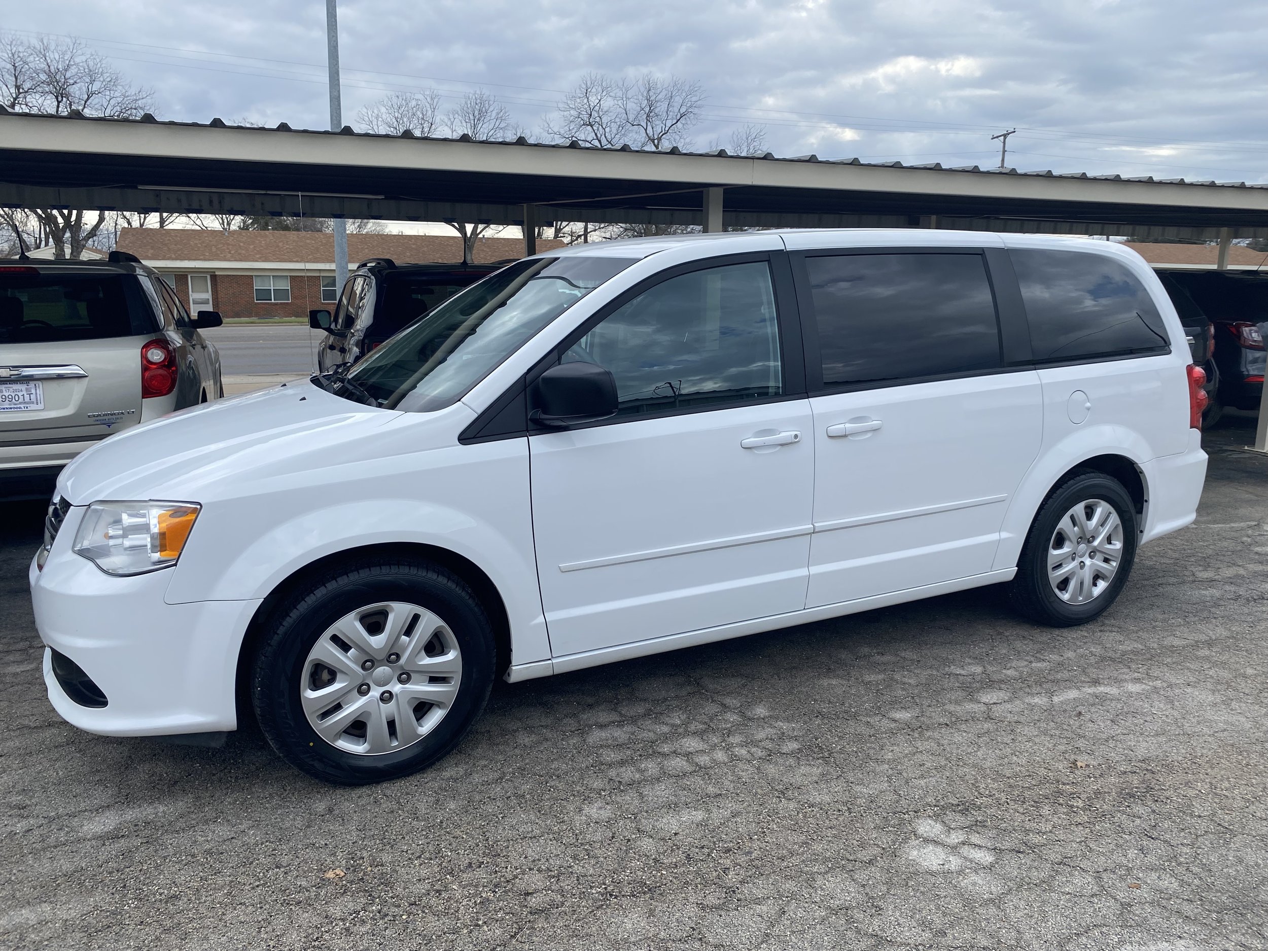 SUV — Longhorn Auto Sales inc.