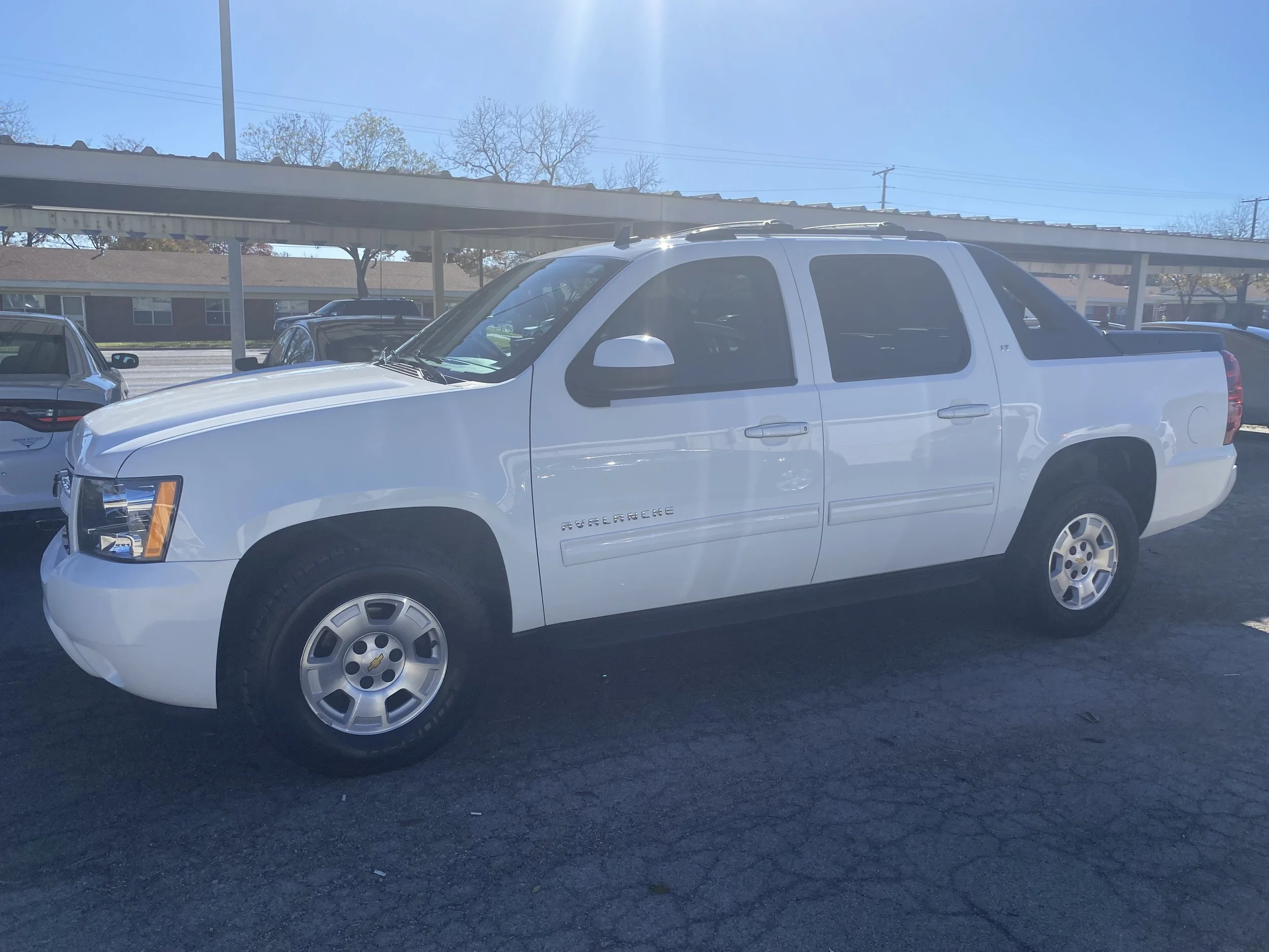 Trucks — Longhorn Auto Sales inc.