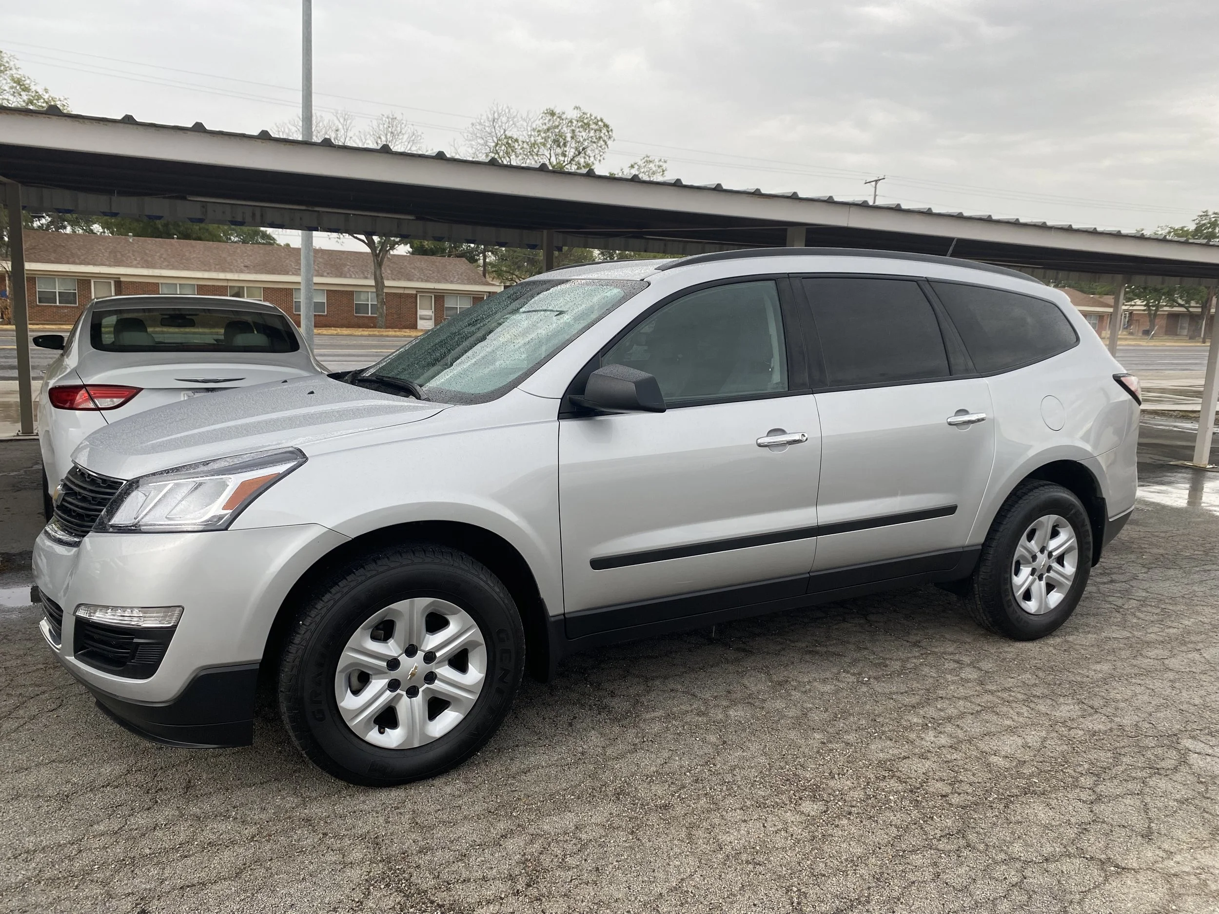 SUV — Longhorn Auto Sales inc.