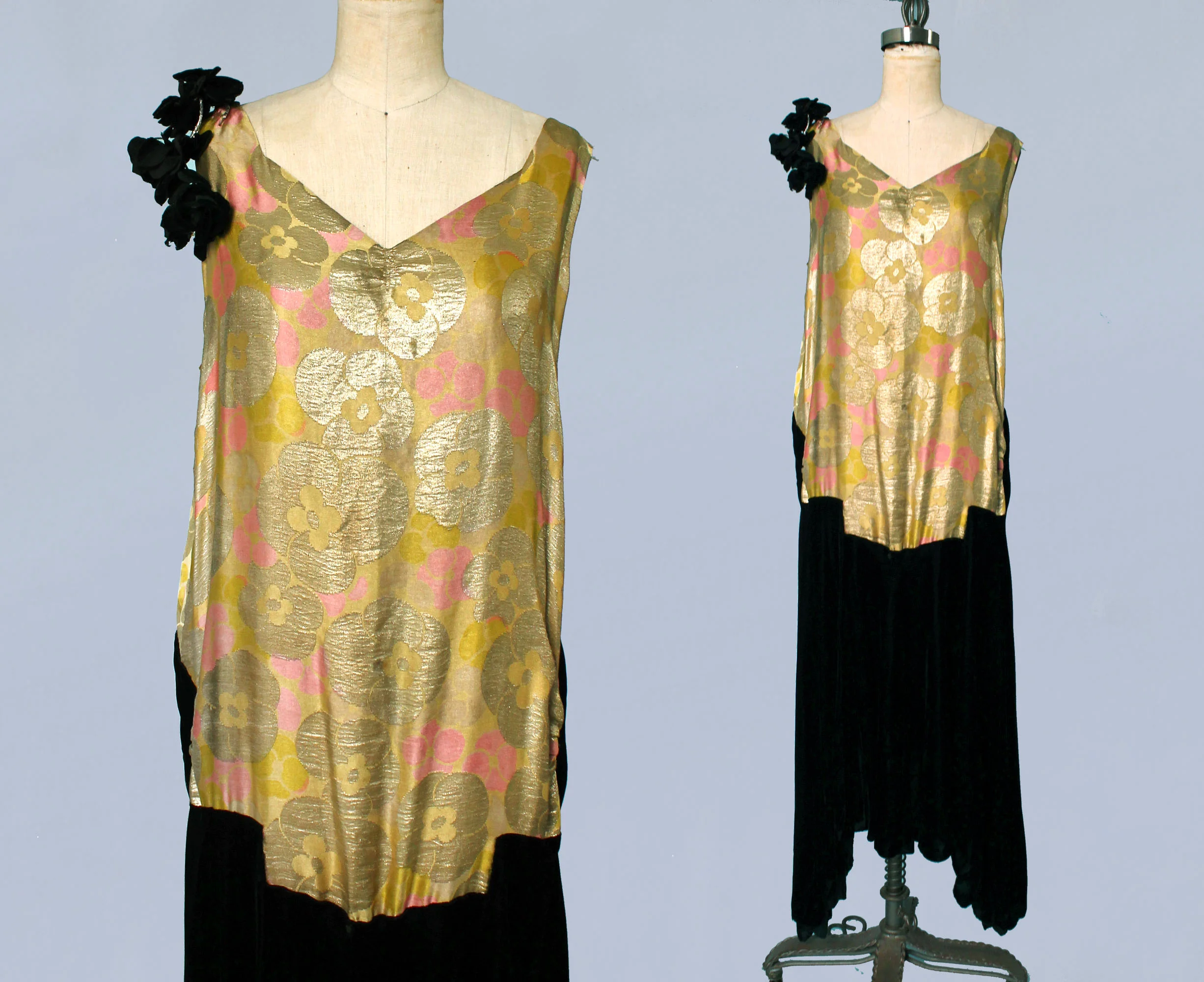 Metallic lamé and velvet dress. 1920s.