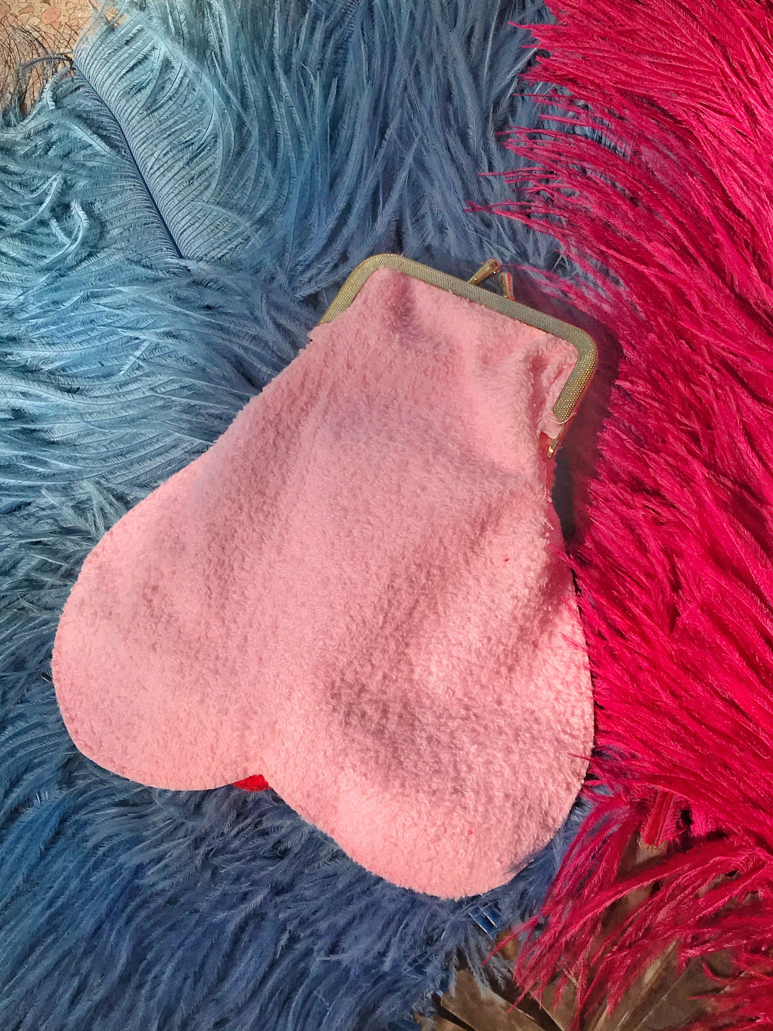 9D86B3E5-00C5-497C-8A5E-3FE24ED1242C