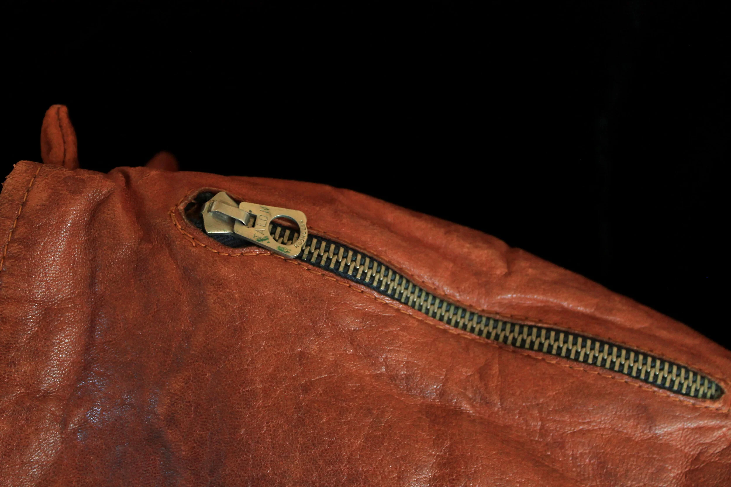 208A52B5-53D4-48E7-BD92-D2B0317379EE