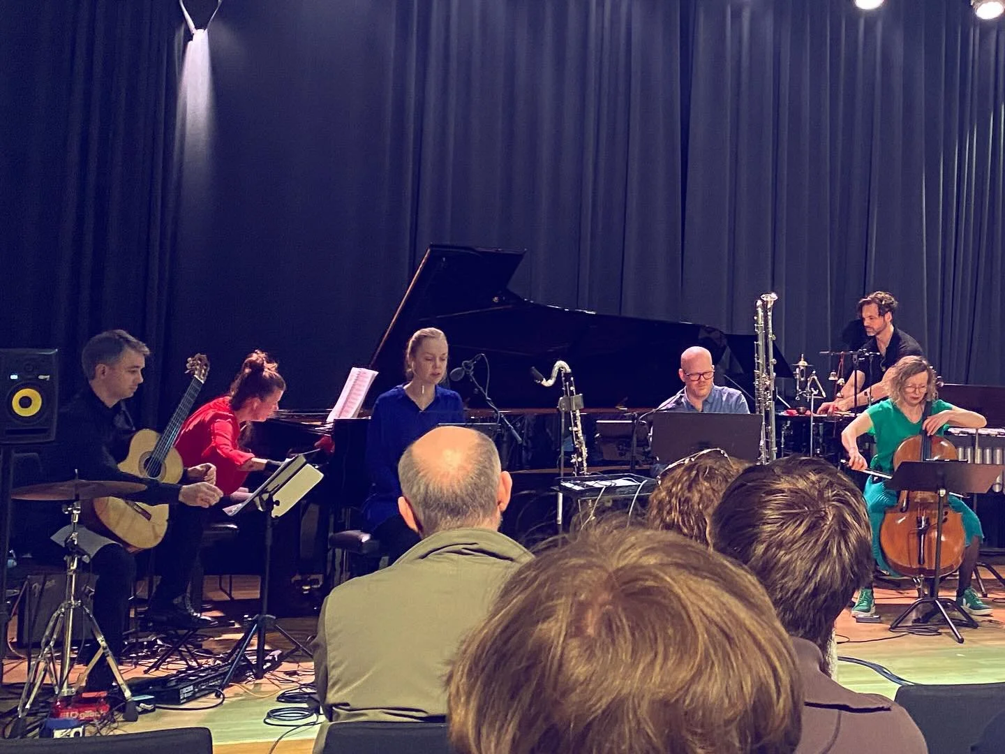 Takk til ensemble Asamisimasa og @dittemb for raff konsert i kveld! ✨ Takk til komponistene @mire_i, Ruben Sverre Gjertsen og @oyvindtorvund for musikken! ✨ Og takk til Elaine @nobel_lyd for superb lyd! ✨