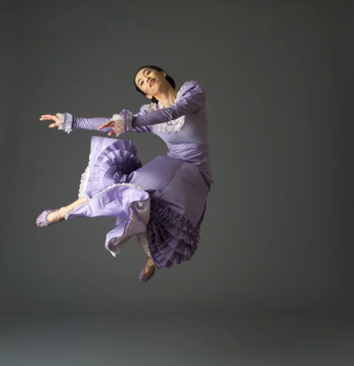 Miki Orihara will be teaching Graham Technique and Repertory July 9th-13th in Studio Harmonic in Paris