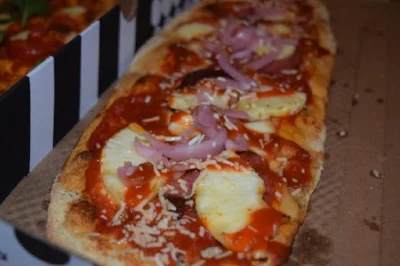 & Pizza
