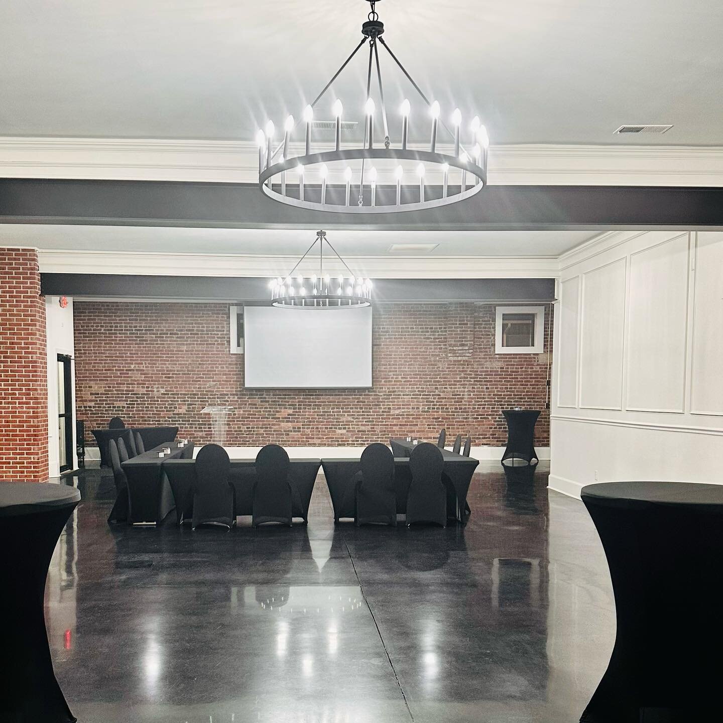 Are you looking for a place to hold your next corporate meeting or team training? Let The Nest host your next event. Email us at info@thenestevents.com