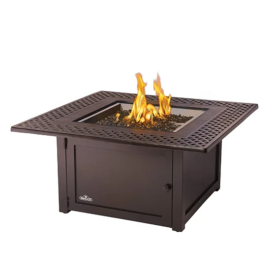 natural gas , propane grills, charcoal, wood grills, smokers, propane, grill, barbecue, BBQ, food, cook, eat, outdoor cooking, smoker, america, USA, united states of america, cooking equipment, oklahoma city, oklahoma, OK, fire, links, steak, picnic, eat, beef