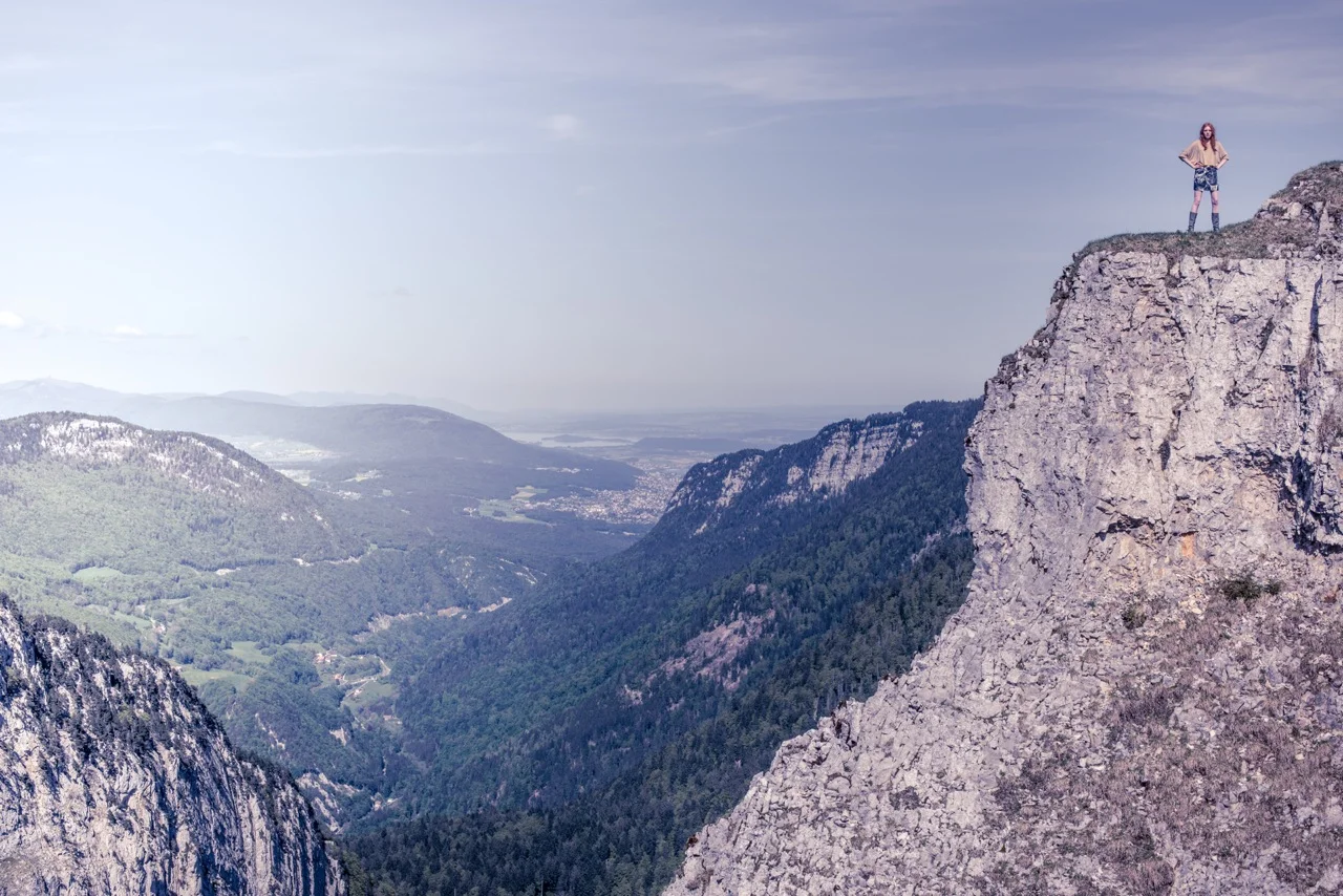  Foto:  Rob Lewis  Layout:  Ovenju  