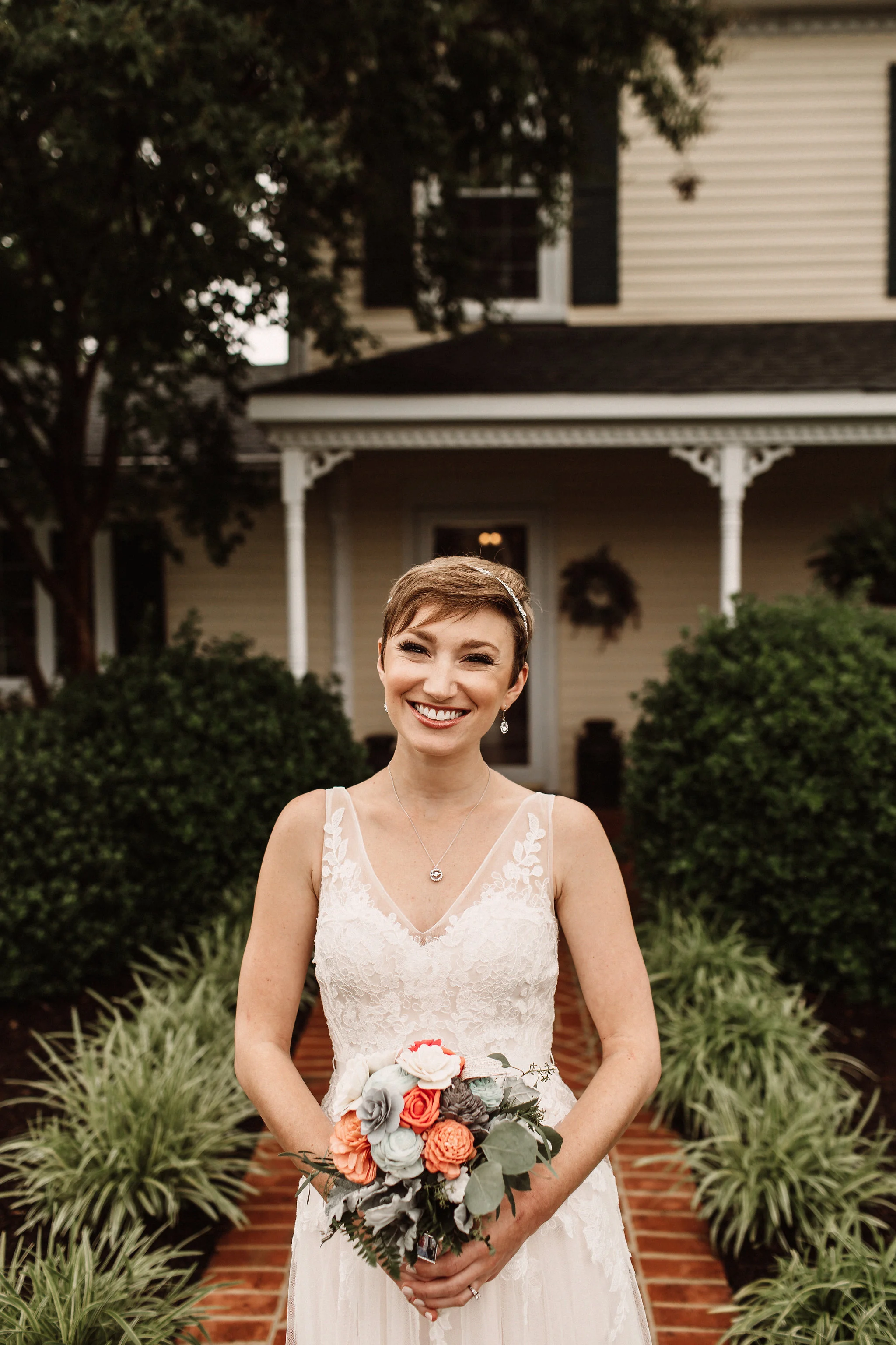JULIE&BENMARRIED402.jpg
