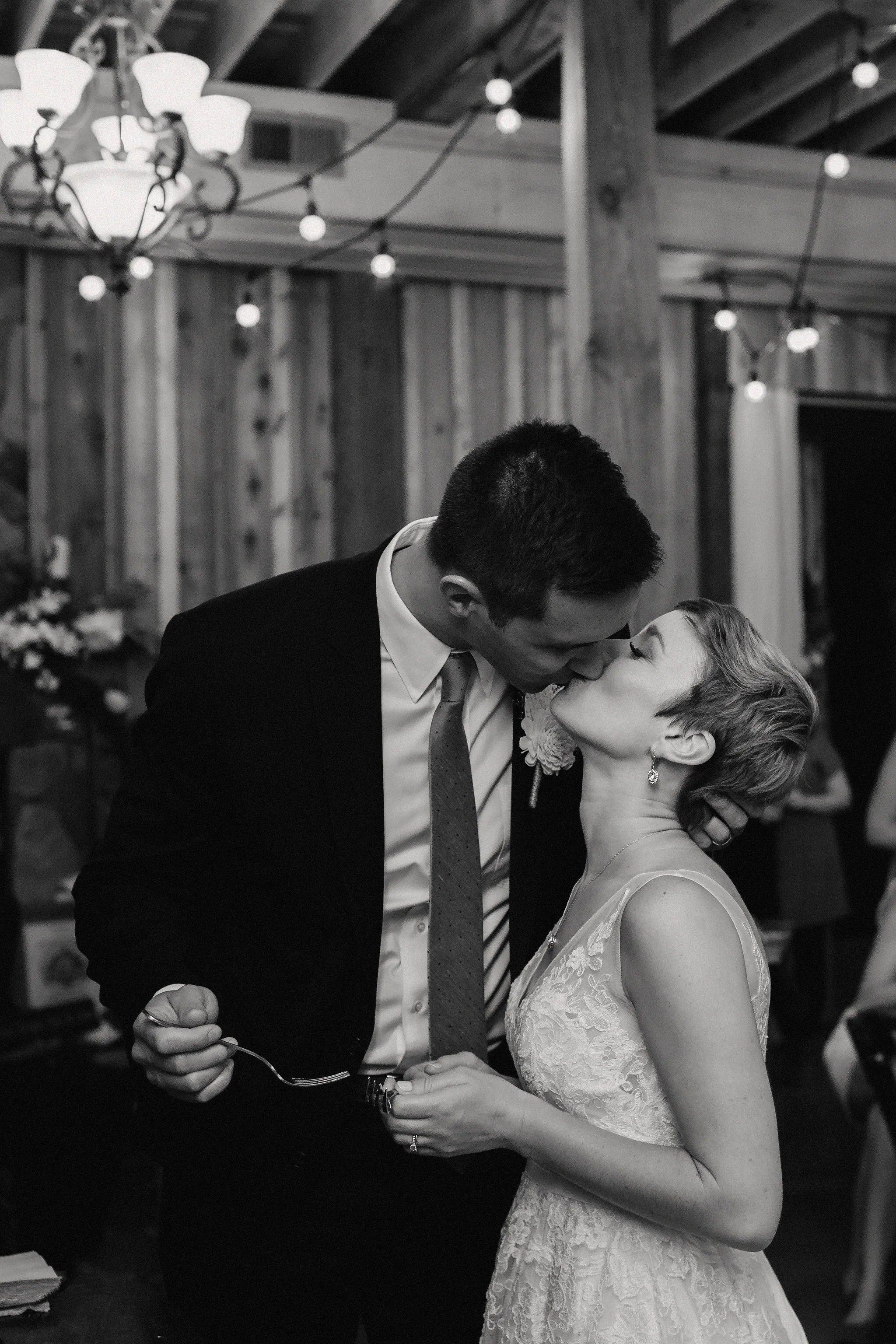 JULIE&BENMARRIED1348.jpg