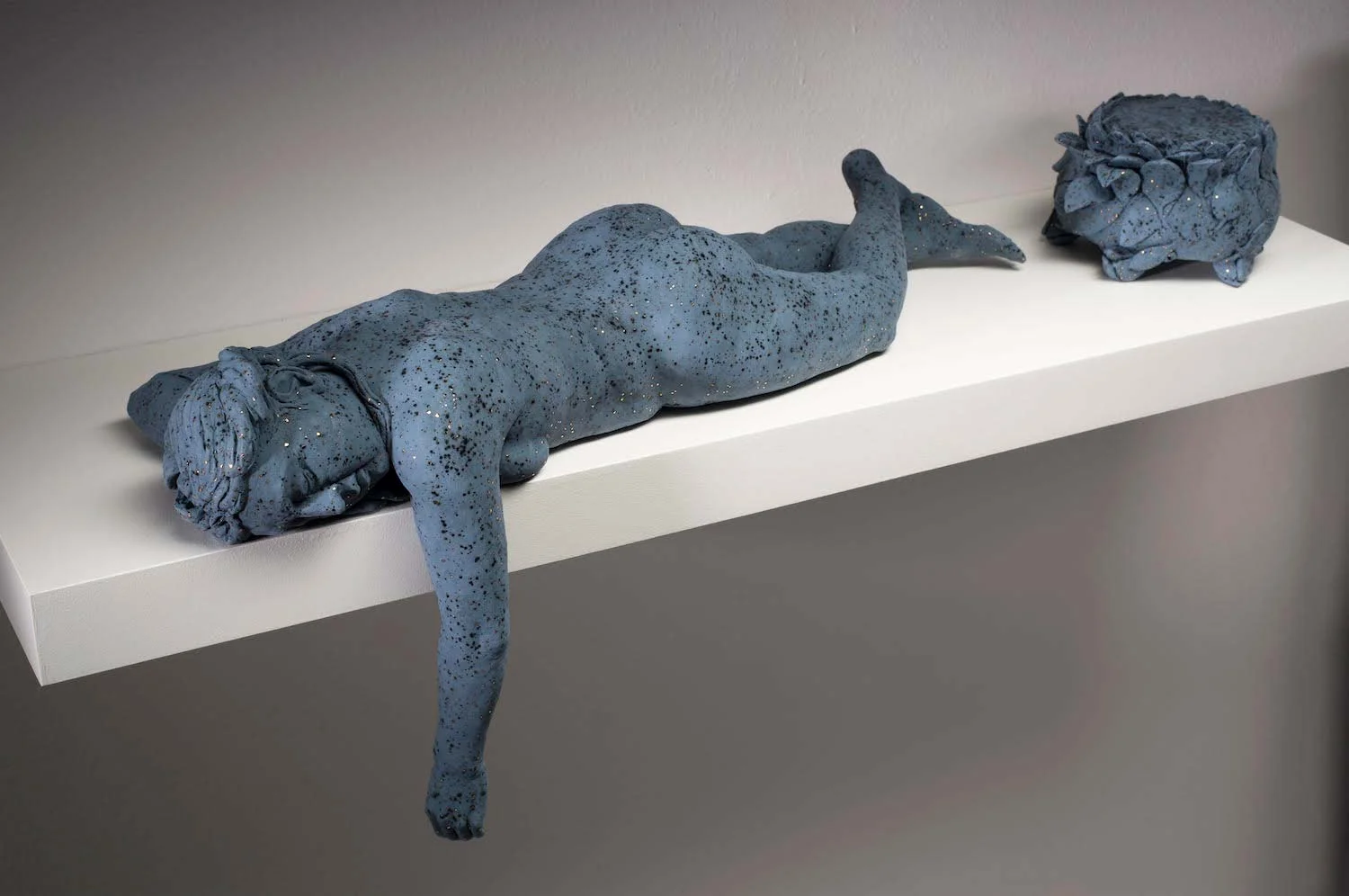 2-kuan-yin-sleep-sideview.jpg
