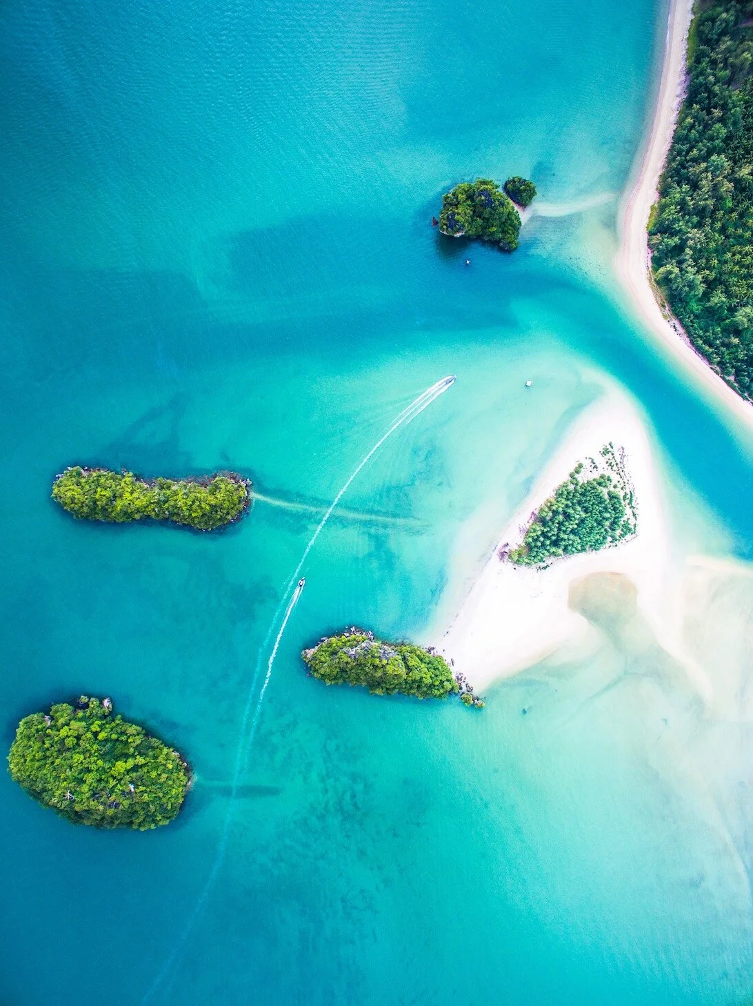 Tropical tourism island