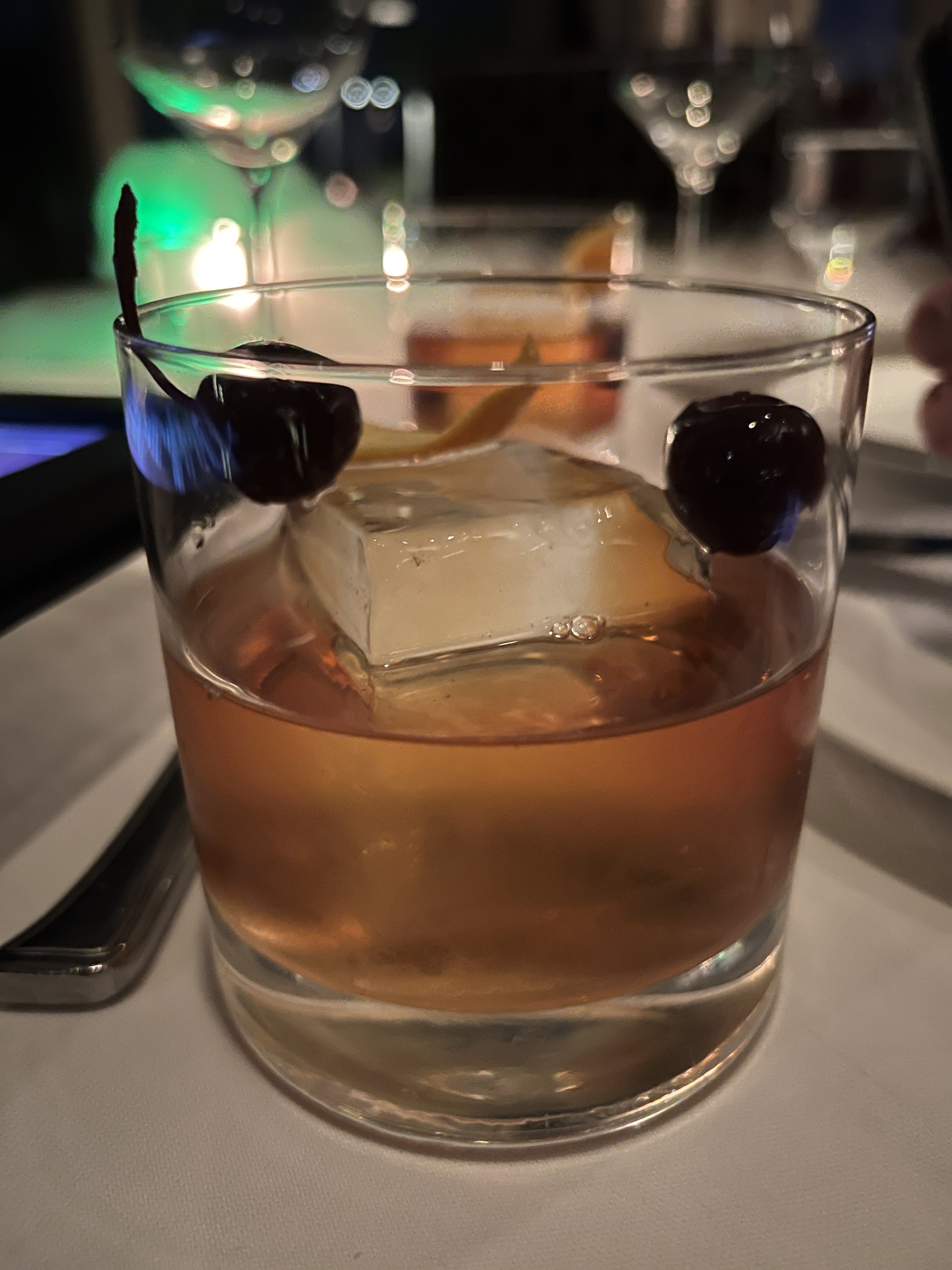 Old Fashioned at Bull and Bear in Orlando, Florida 