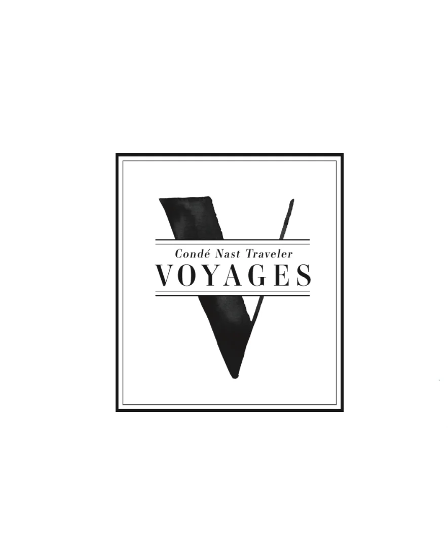 voyages logo 3.jpg