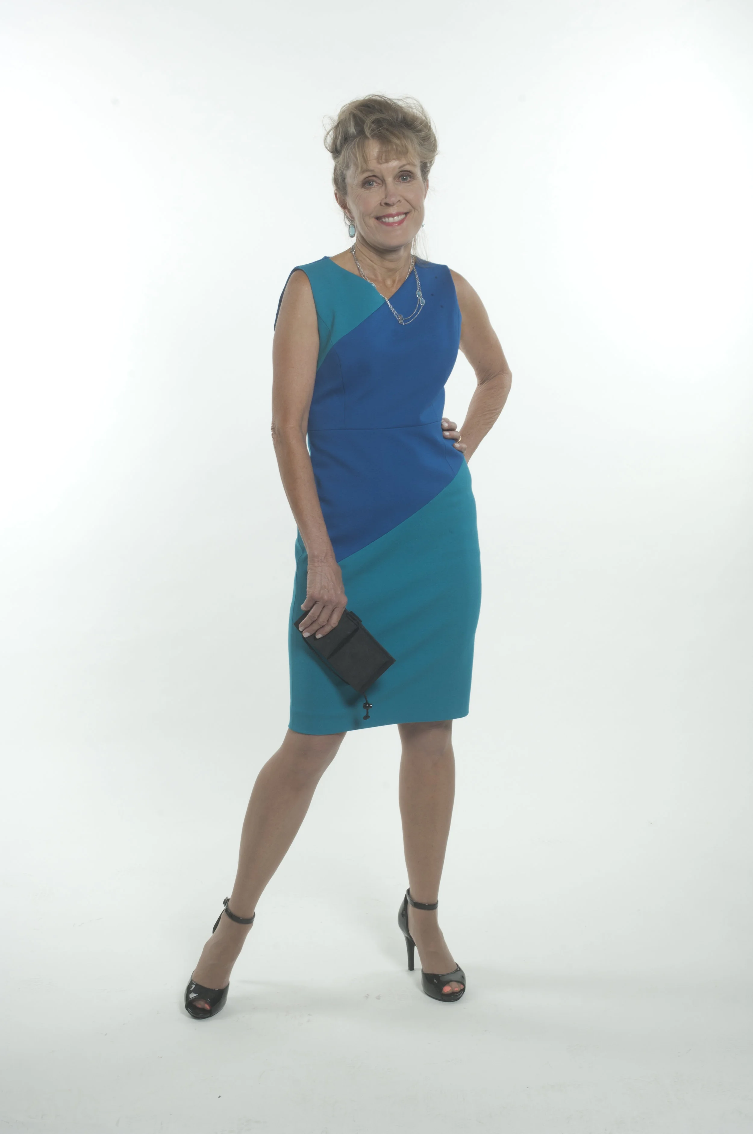 Yvette-Blue-010.jpg