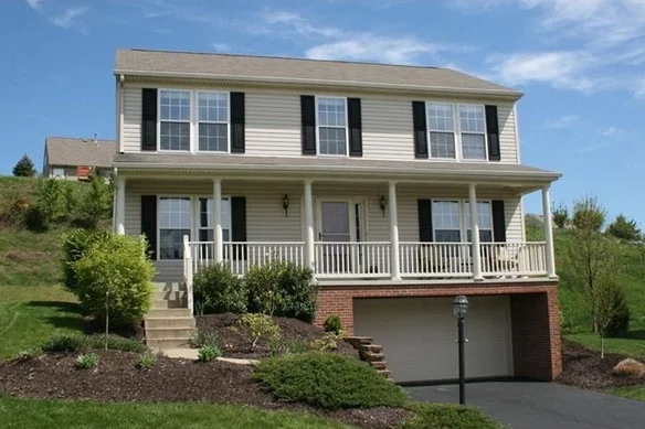 204 Pineview Dr, North Strabane, PA