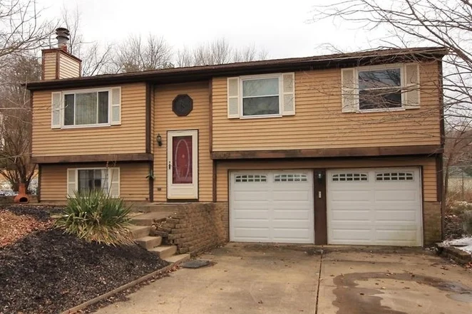 1009 Barnsley, South Park, PA 15129