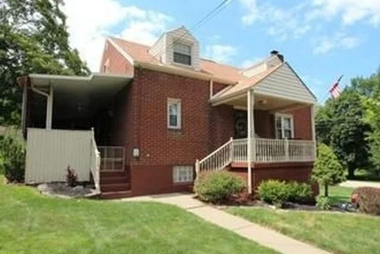 5814 Clark Ave, Bethel Park, PA 15102