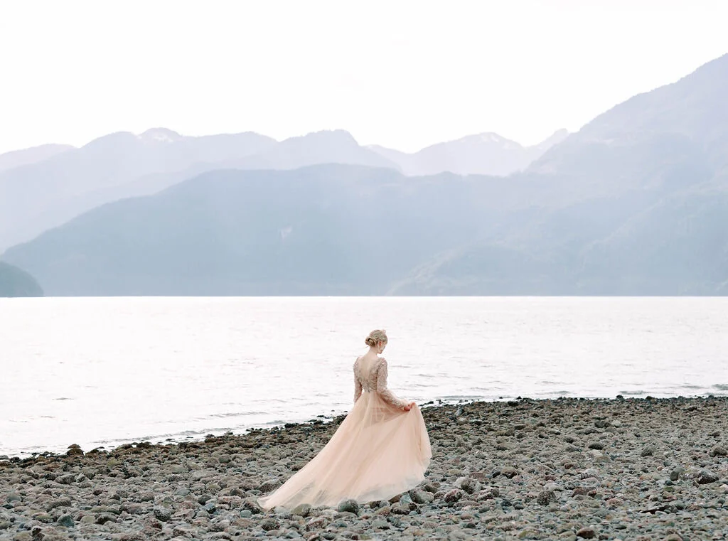 Samin+Abarqoi+Porteaucove+Vancouver+Bridal03.jpg