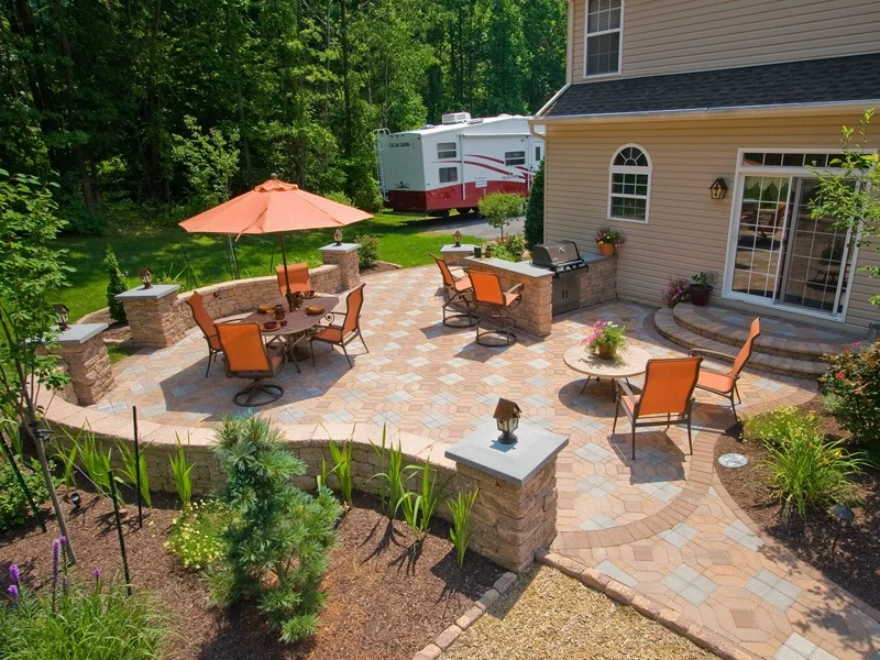 Landscape cotnractor, landscape pavers in Allentown, PA Nature's Accents