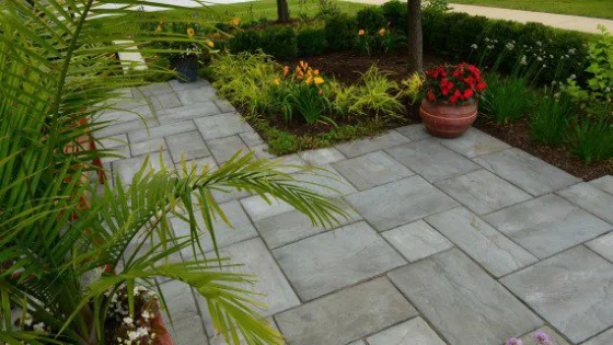 Landscape Design Ideas for Stand-Out Curb Appeal