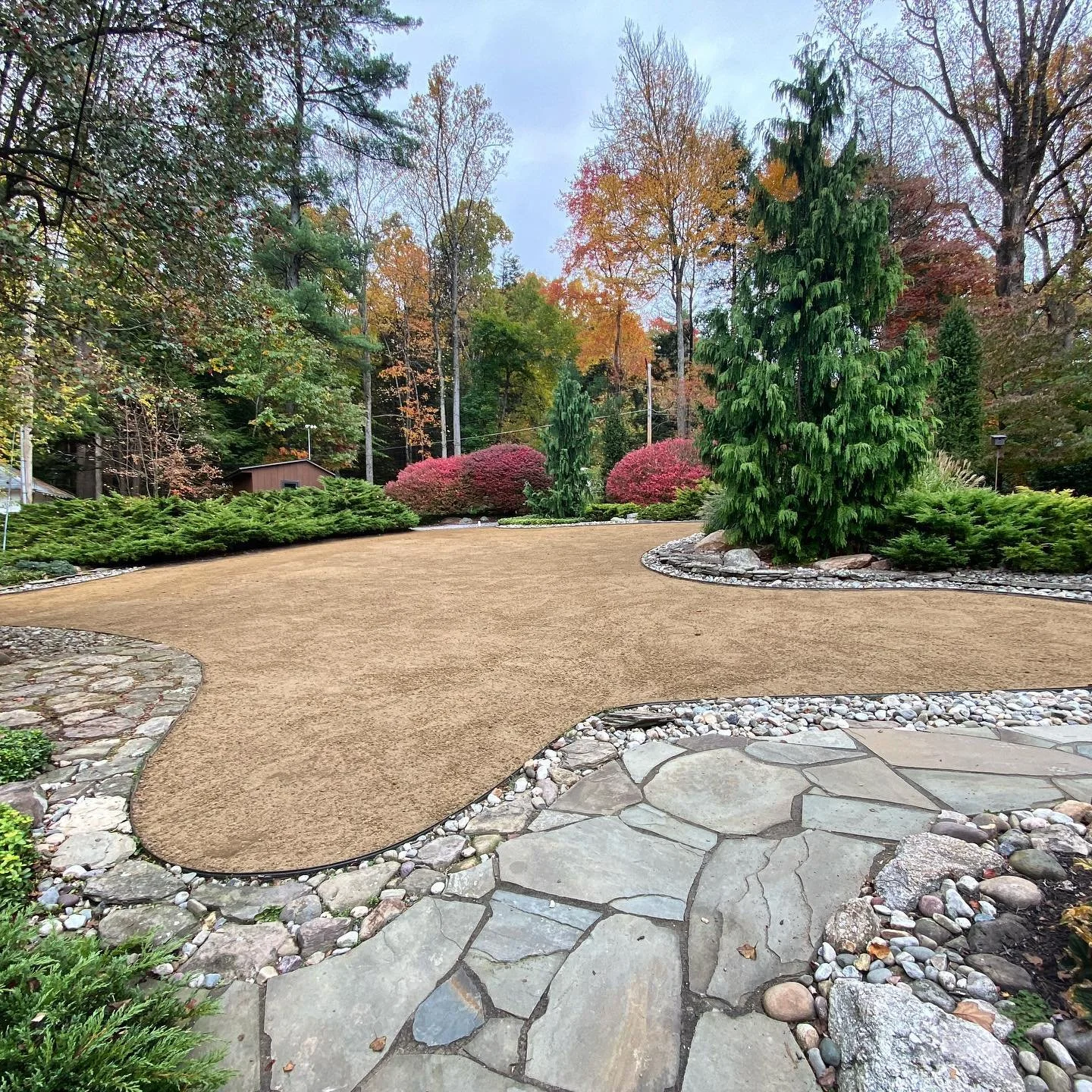 How a Landscape Designer Chooses Plantings for Colorful Backyard Designs in Reiffton, PA