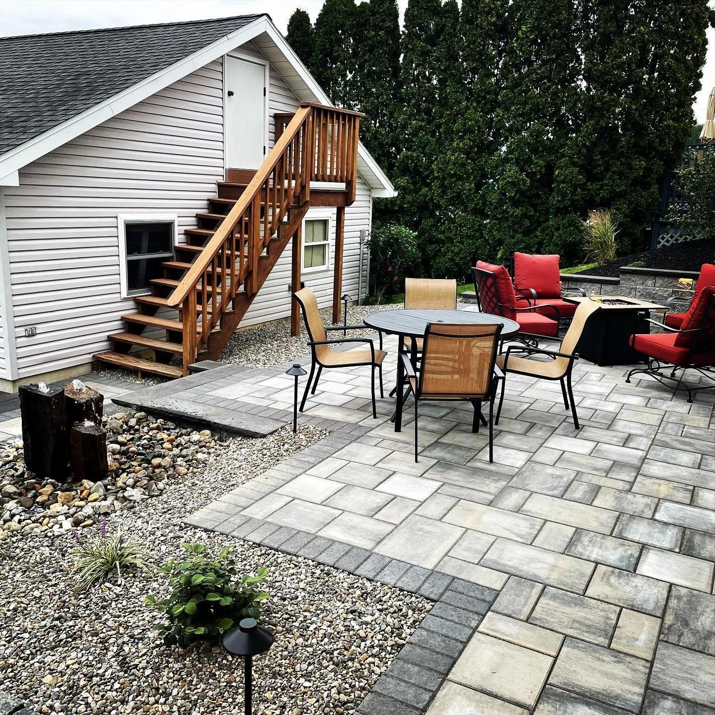 5 Ways Landscapers Can Create a Low-Maintenance Outdoor Space in the Wescosville, PA Area